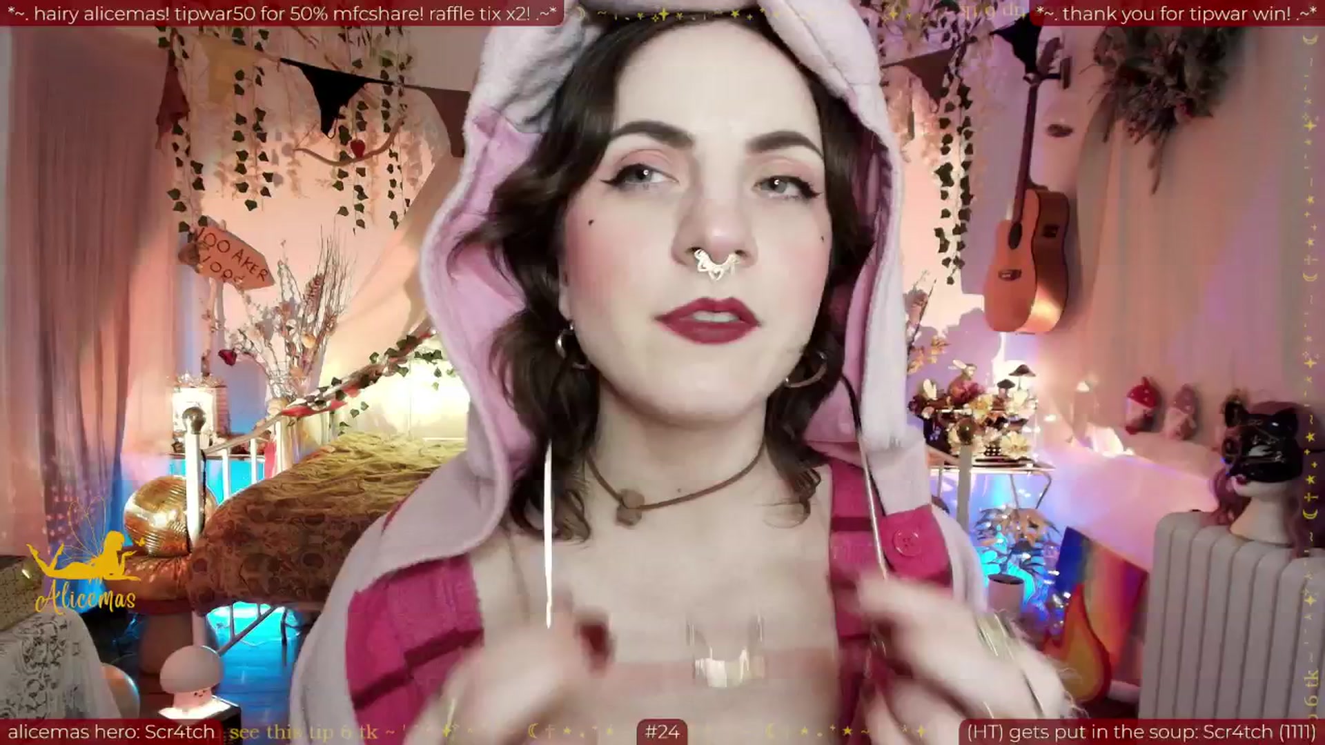 Gallery image thumbnail from aliceisonfire's myfreecams stream on, 12/23/2025, 12:15 image 20 of 20