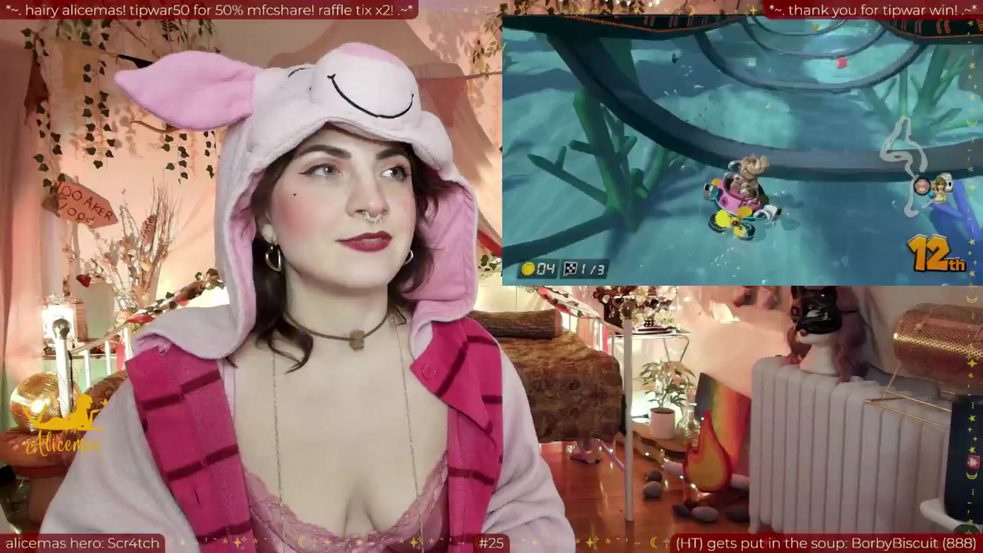 Gallery image thumbnail from aliceisonfire's myfreecams stream on, 12/23/2025, 12:15 image 4 of 20