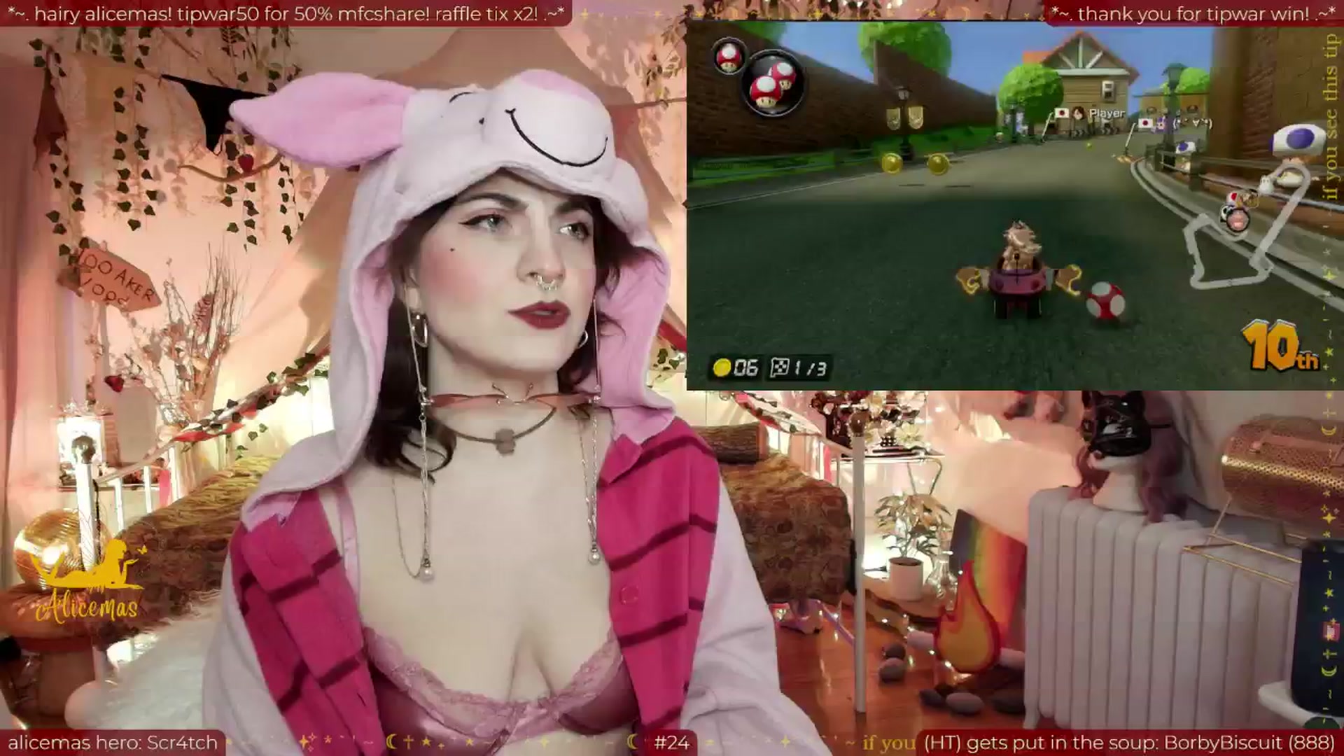 Gallery image thumbnail from aliceisonfire's myfreecams stream on, 12/23/2025, 12:15 image 7 of 20