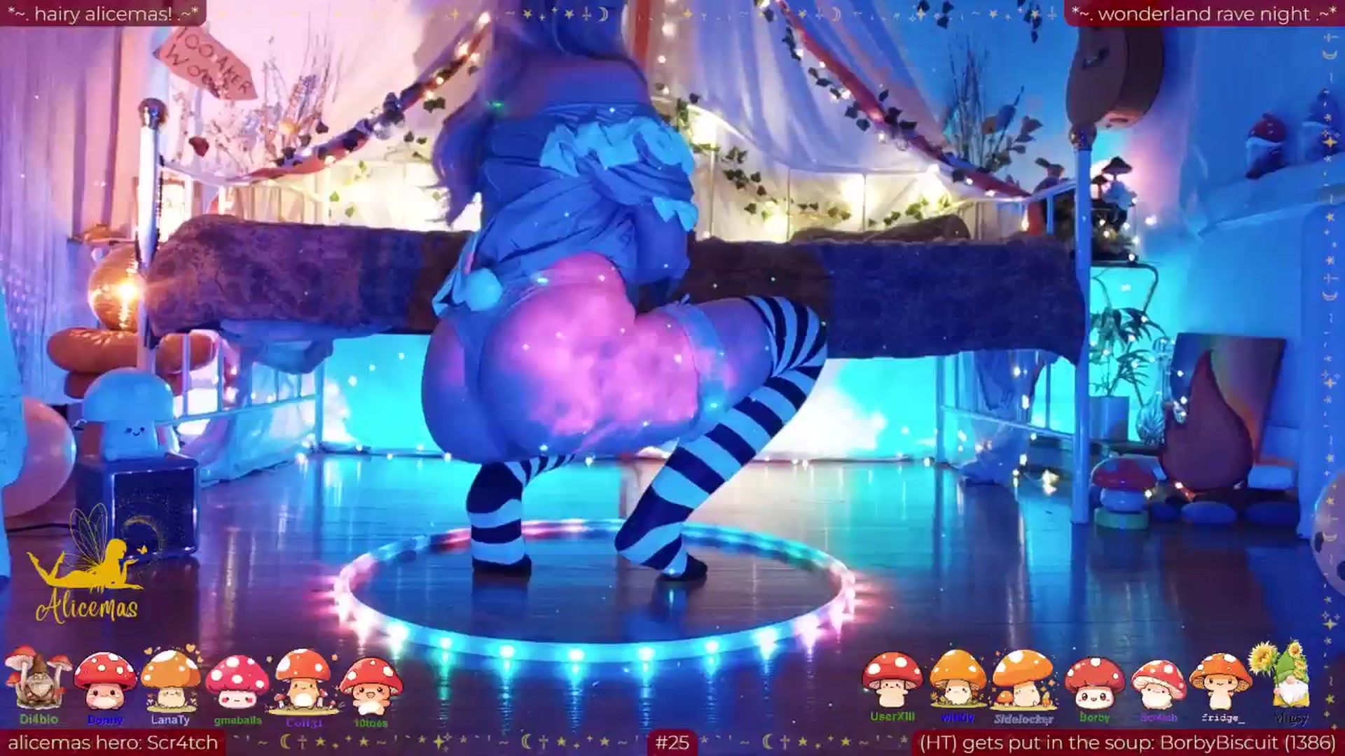Gallery image thumbnail from aliceisonfire's myfreecams stream on, 12/27/2025, 10:10 image 14 of 20