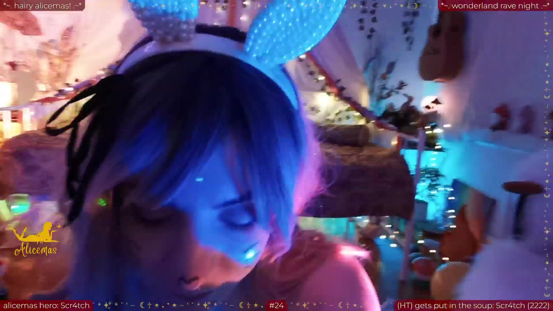 Gallery image thumbnail from aliceisonfire's myfreecams stream on, 12/27/2025, 12:24 image 10 of 20