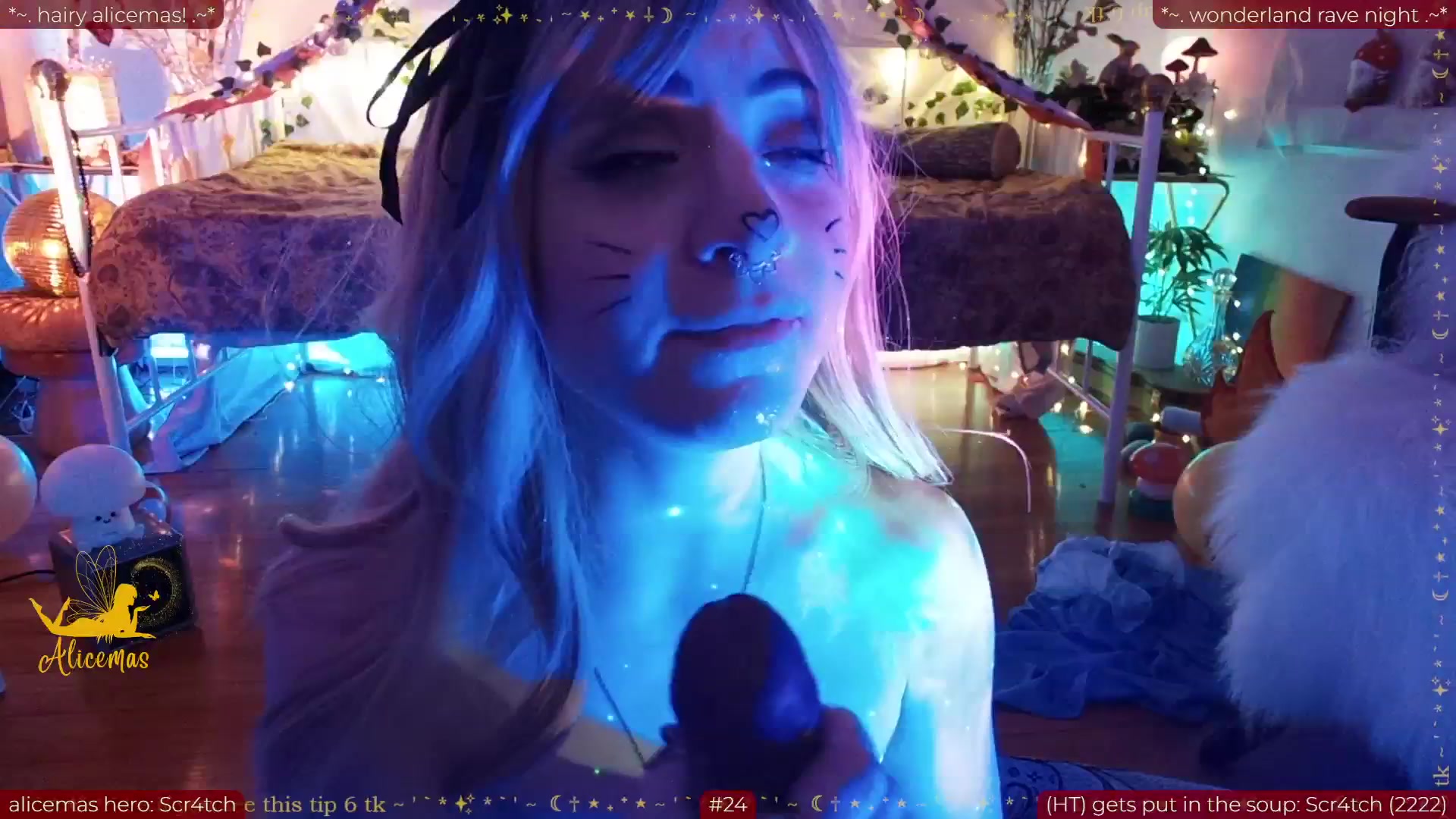 Gallery image thumbnail from aliceisonfire's myfreecams stream on, 12/27/2025, 12:24 image 15 of 20