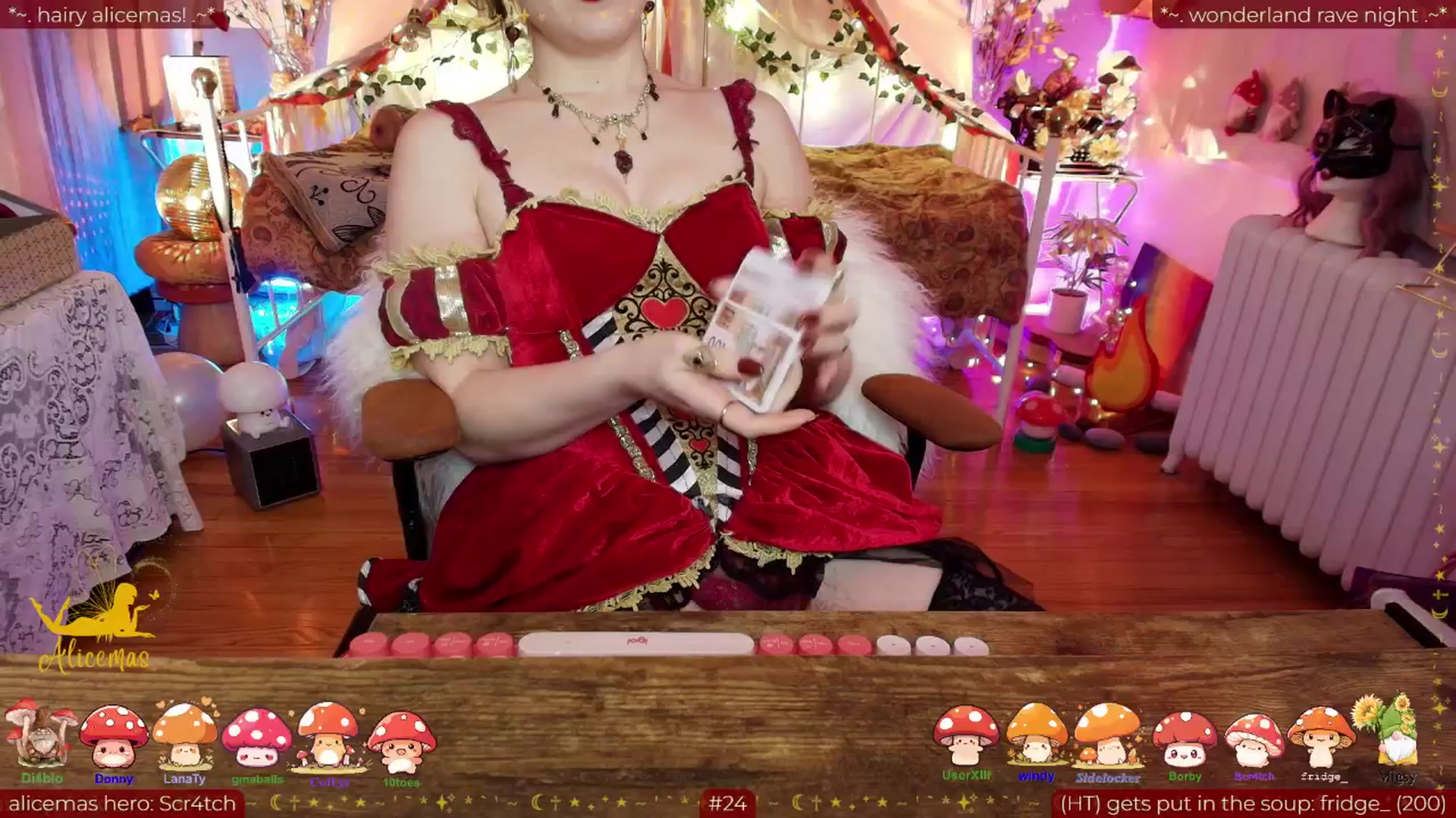Gallery image thumbnail from aliceisonfire's myfreecams stream on, 12/28/2025, 09:42 image 12 of 20