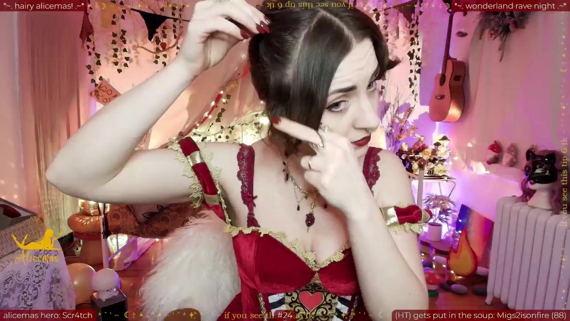Gallery image thumbnail from aliceisonfire's myfreecams stream on, 12/28/2025, 09:42 image 5 of 20