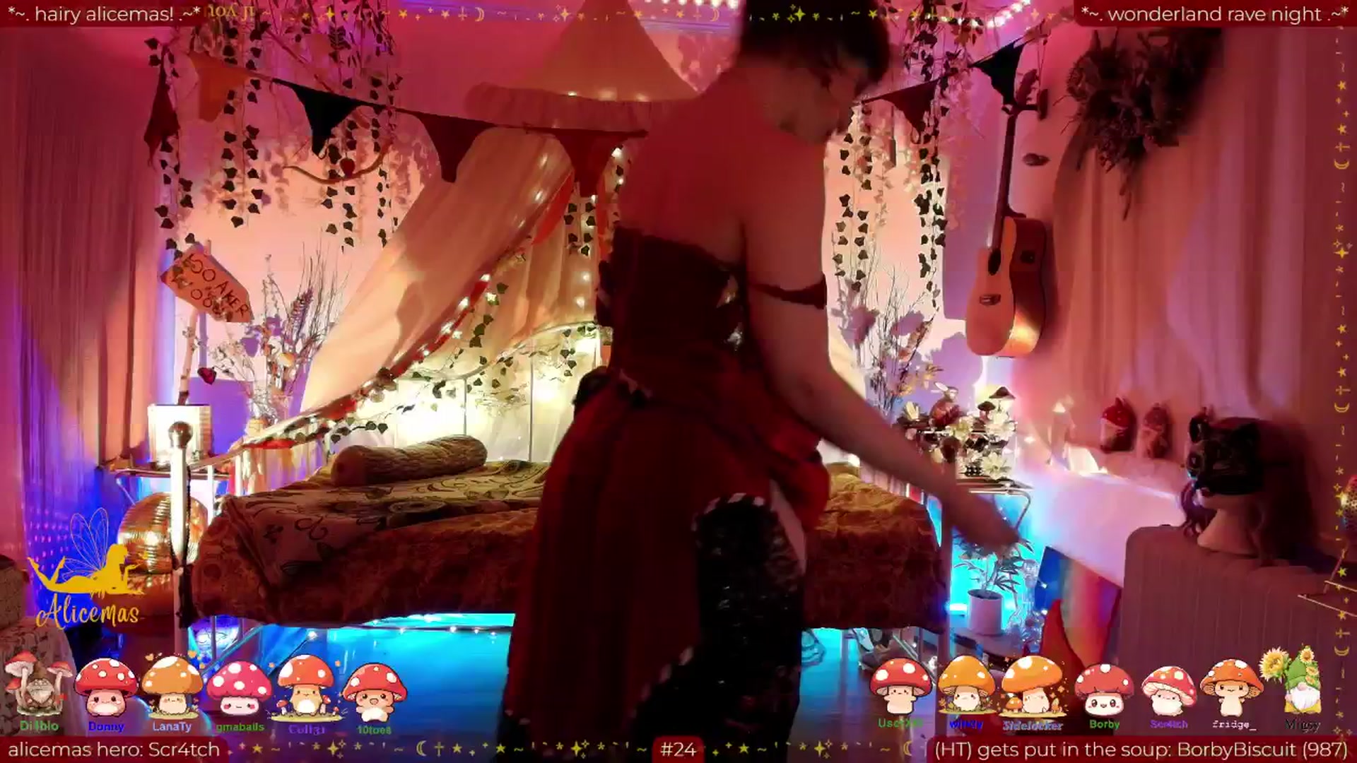 Gallery image thumbnail from aliceisonfire's myfreecams stream on, 12/28/2025, 11:30 image 8 of 20