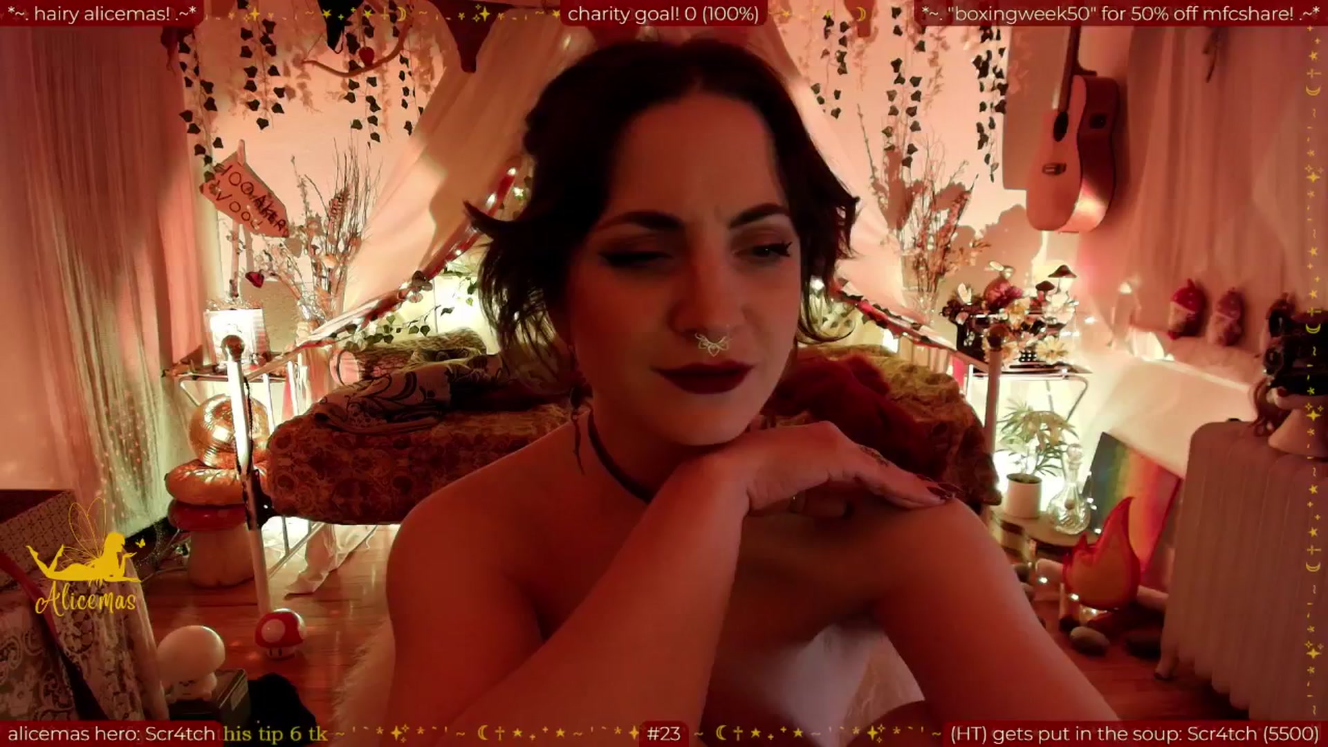 Gallery image thumbnail from aliceisonfire's myfreecams stream on, 12/30/2025, 15:35 image 17 of 20