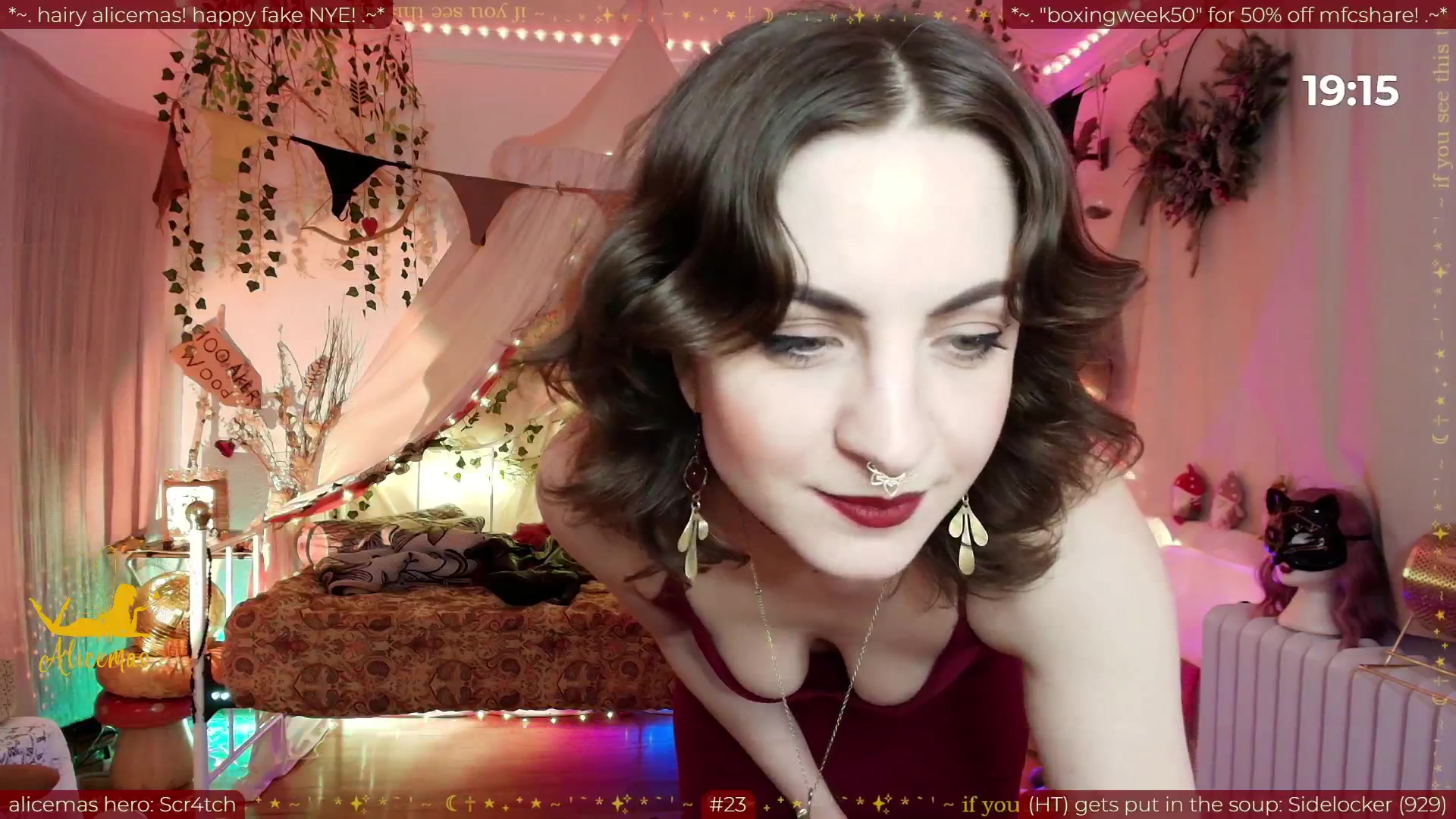 Gallery image thumbnail from aliceisonfire's myfreecams stream on, 12/31/2025, 08:05 image 19 of 20
