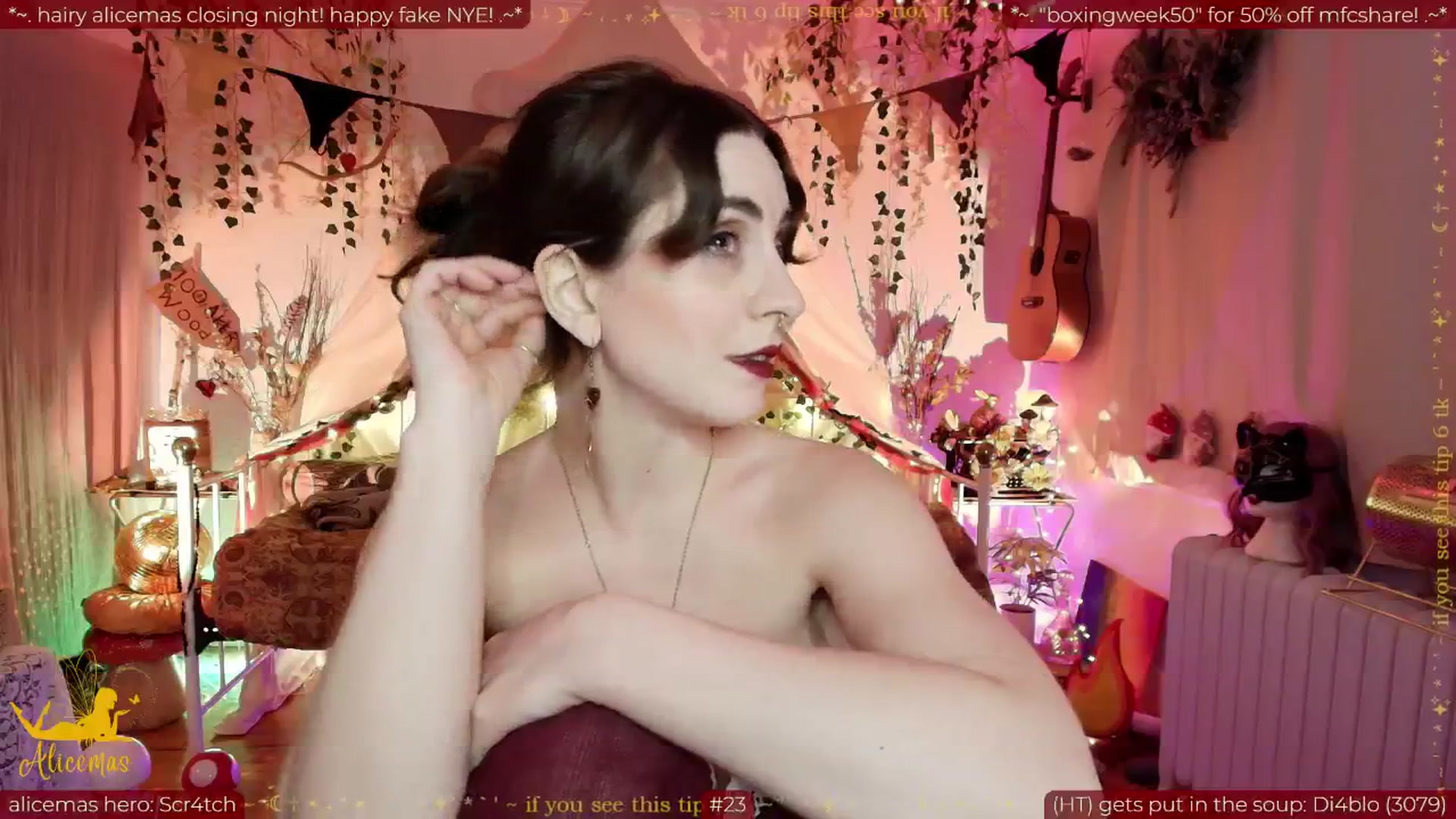 Gallery image thumbnail from aliceisonfire's myfreecams stream on, 12/31/2025, 13:06 image 19 of 20