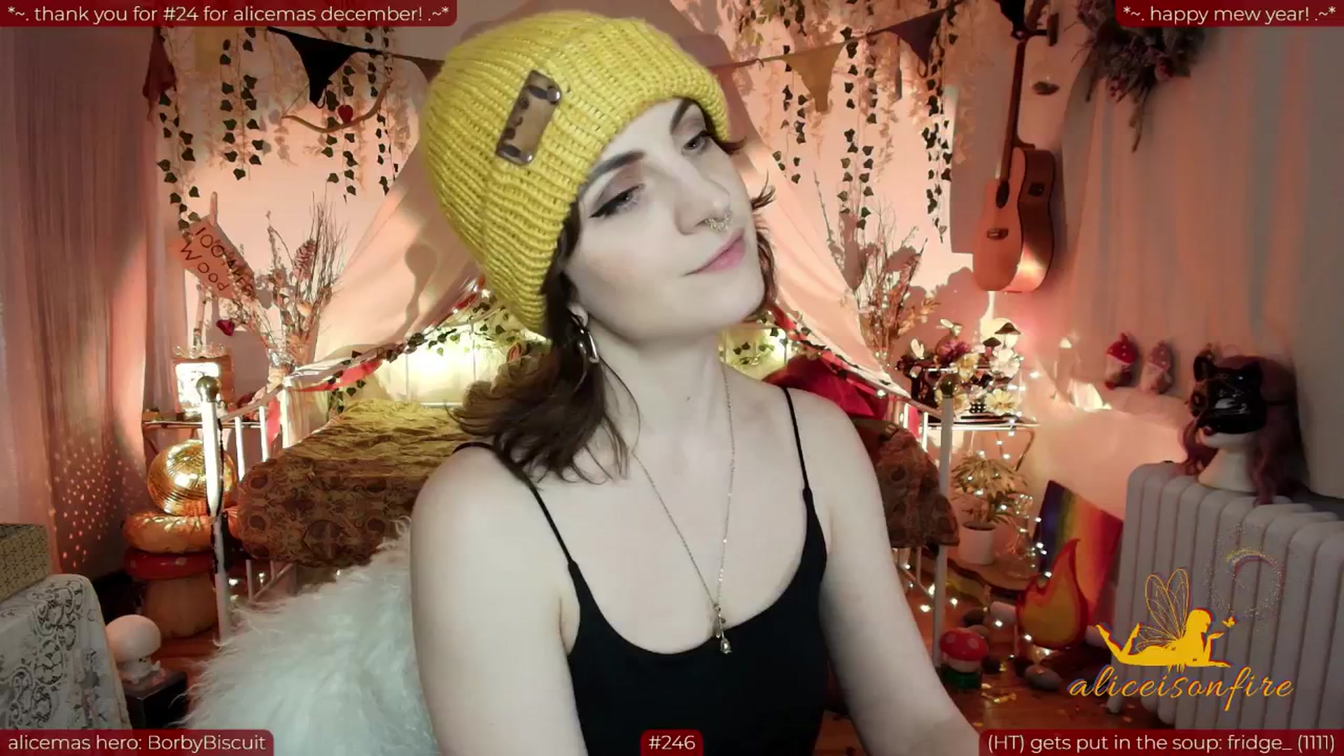Gallery image thumbnail from aliceisonfire's myfreecams stream on, 01/08/2026, 09:23 image 10 of 20
