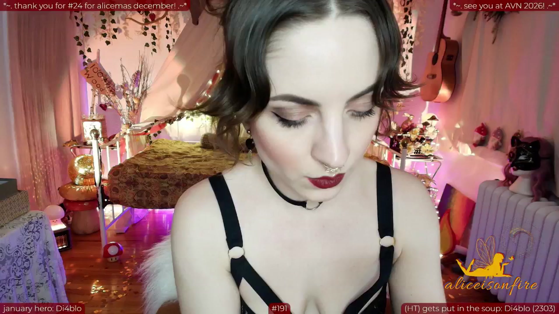 Gallery image thumbnail from aliceisonfire's myfreecams stream on, 01/11/2026, 10:58 image 3 of 20