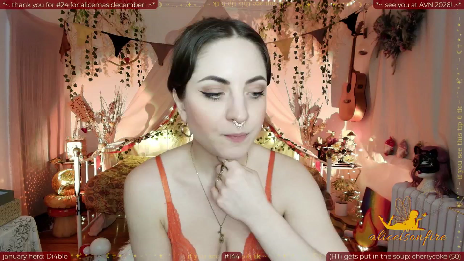 Gallery image thumbnail from aliceisonfire's myfreecams stream on, 01/14/2026, 11:03 image 2 of 20