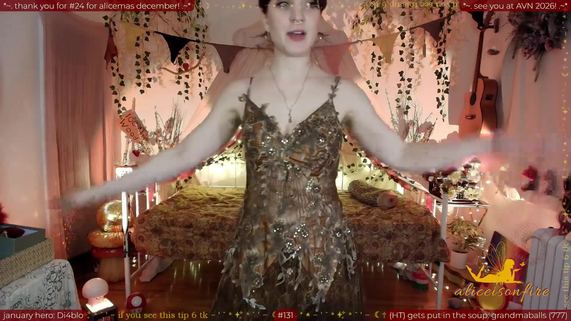 Gallery image thumbnail from aliceisonfire's myfreecams stream on, 01/14/2026, 11:03 image 17 of 20