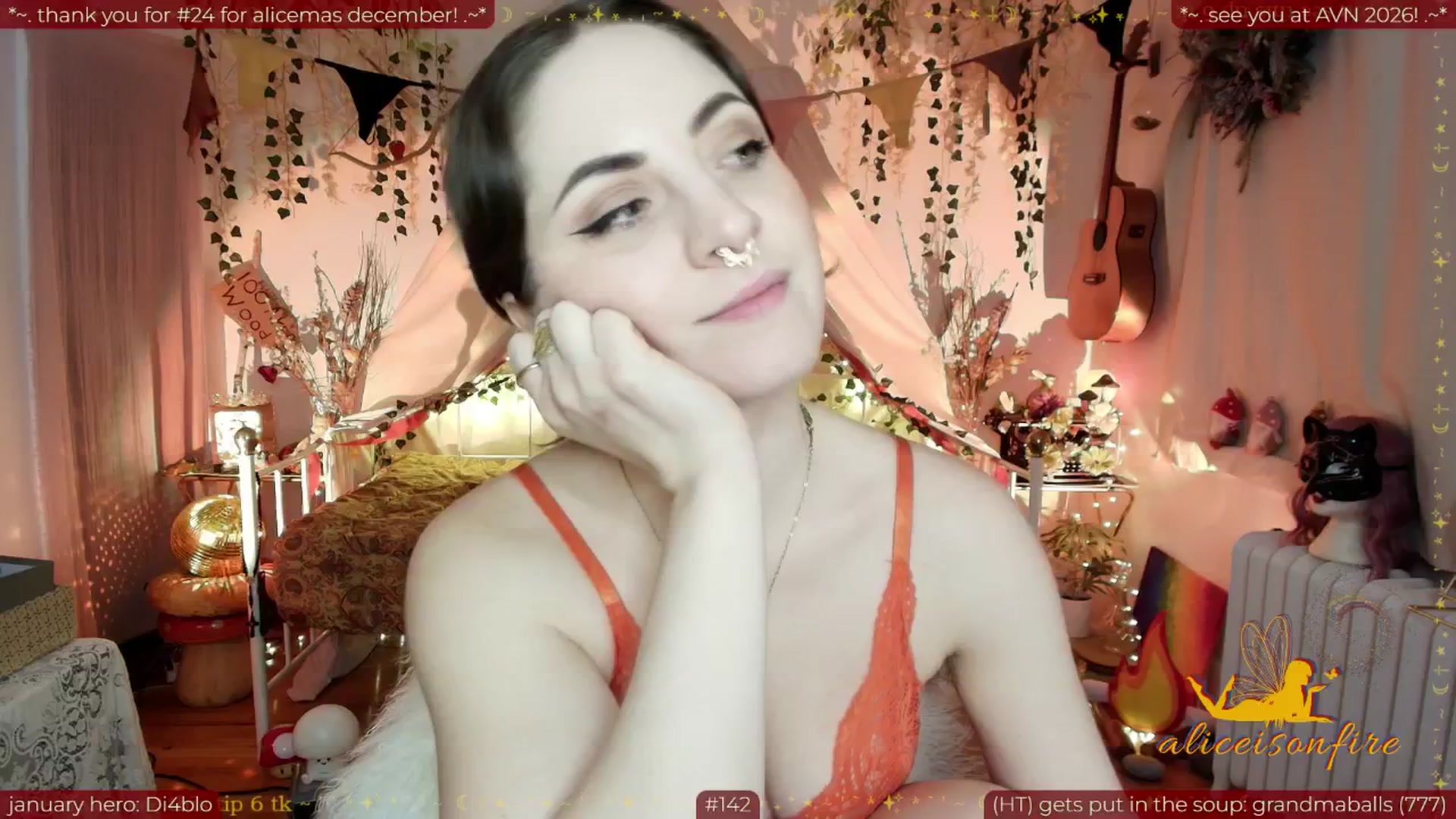 Gallery image thumbnail from aliceisonfire's myfreecams stream on, 01/14/2026, 11:03 image 6 of 20