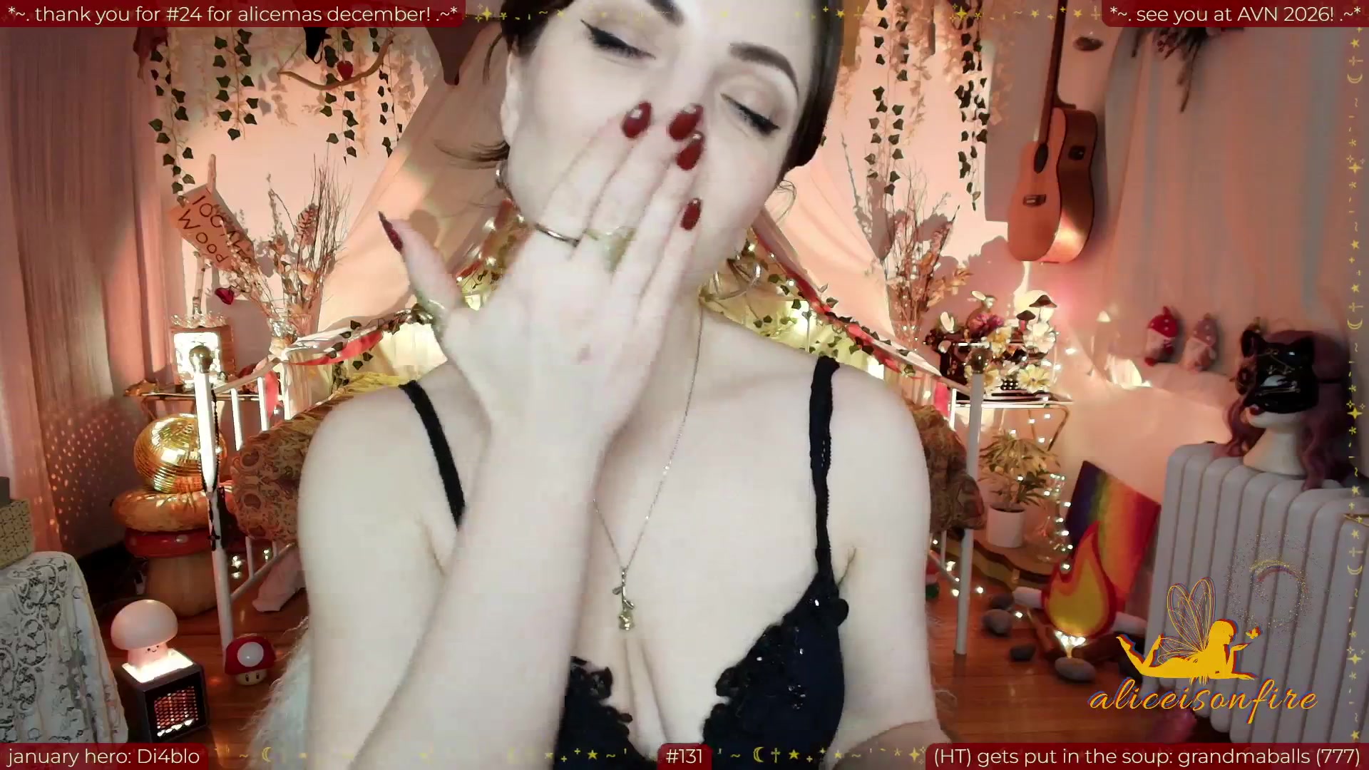 Gallery image thumbnail from aliceisonfire's myfreecams stream on, 01/14/2026, 11:03 image 20 of 20