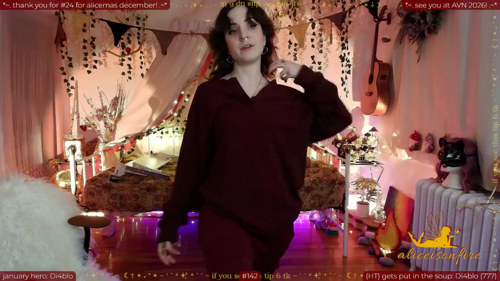 Gallery image thumbnail from aliceisonfire's myfreecams stream on, 01/16/2026, 12:53 image 15 of 20