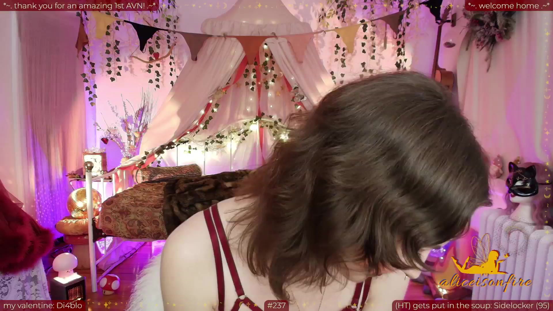 Gallery image thumbnail from aliceisonfire's myfreecams stream on, 02/07/2026, 07:55 image 6 of 20