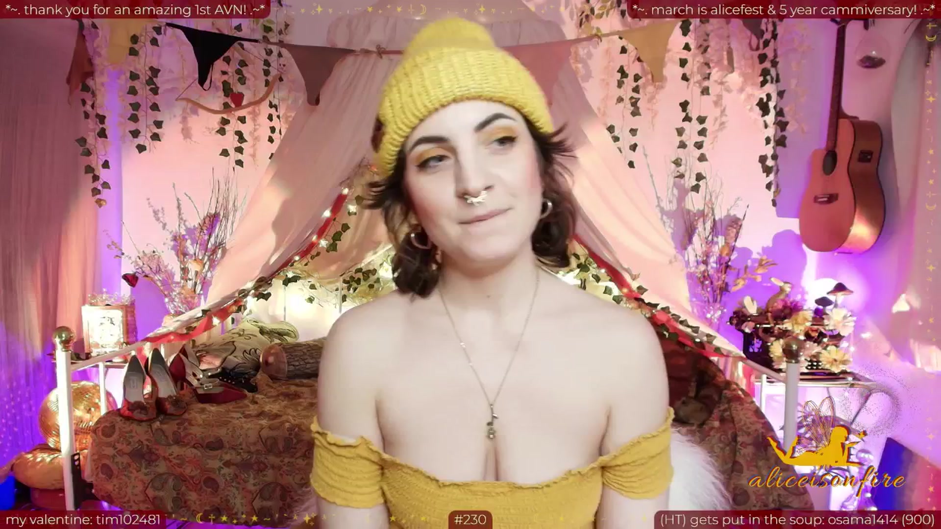 Gallery image thumbnail from aliceisonfire's myfreecams stream on, 02/13/2026, 10:13 image 9 of 20