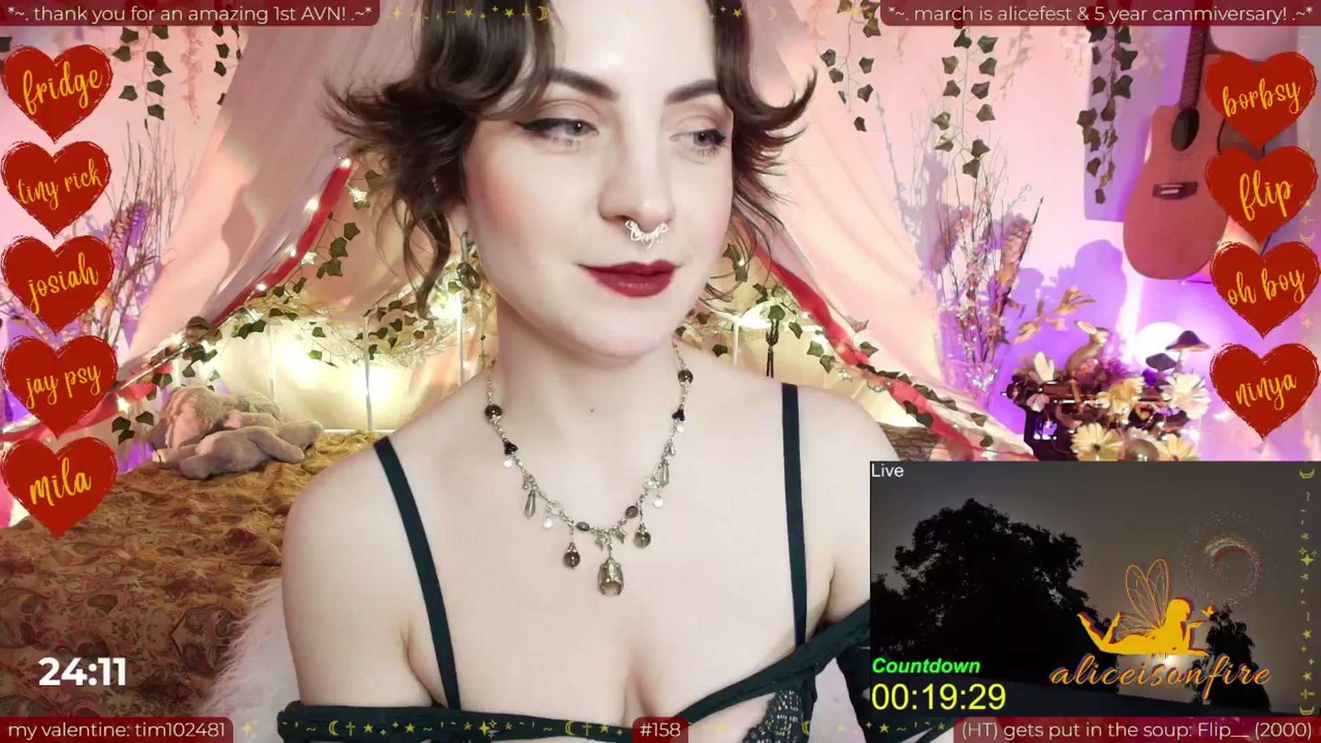 Gallery image thumbnail from aliceisonfire's myfreecams stream on, 02/17/2026, 10:01 image 19 of 20