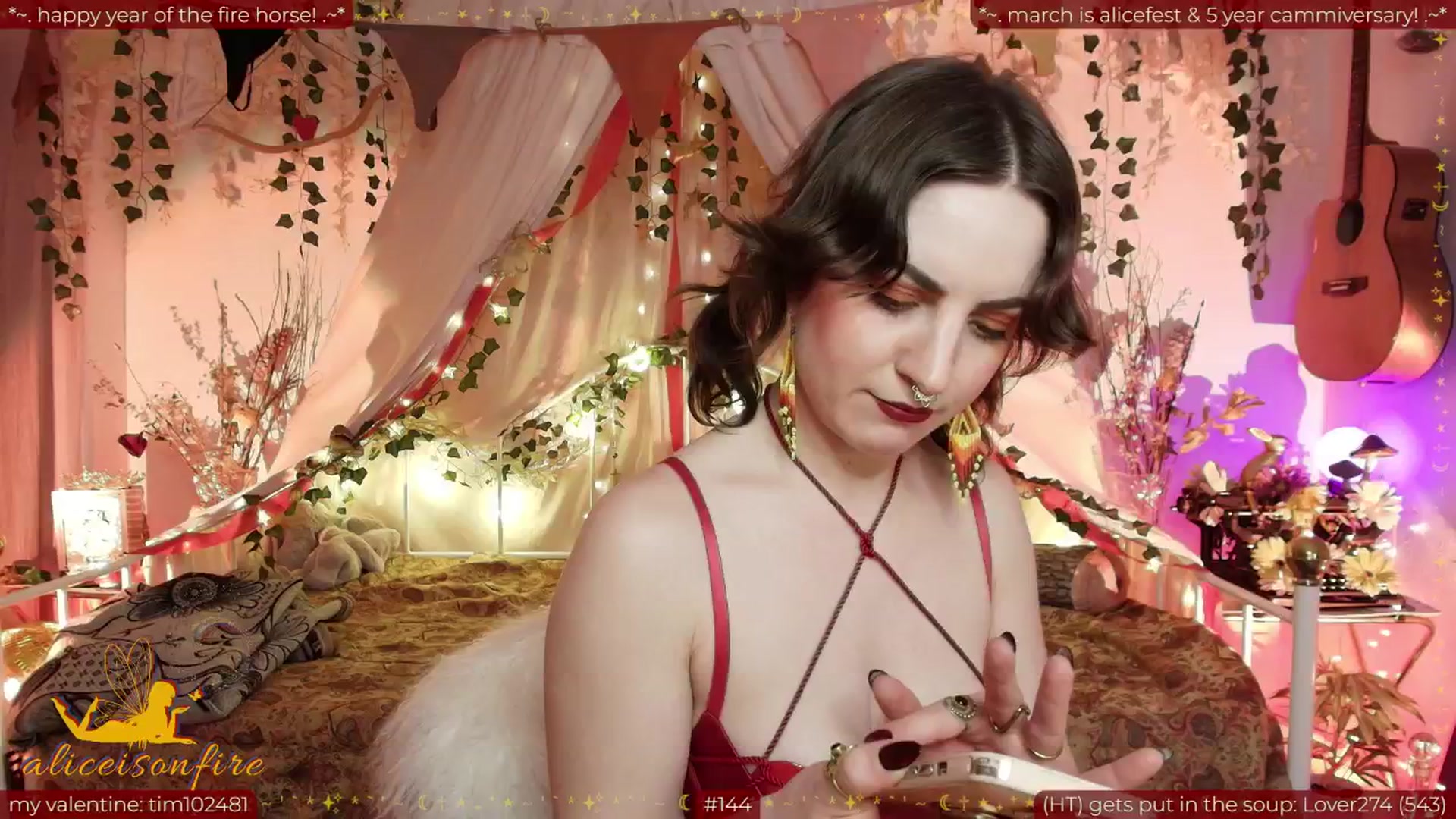 Gallery image thumbnail from aliceisonfire's myfreecams stream on, 02/18/2026, 10:15 image 17 of 20