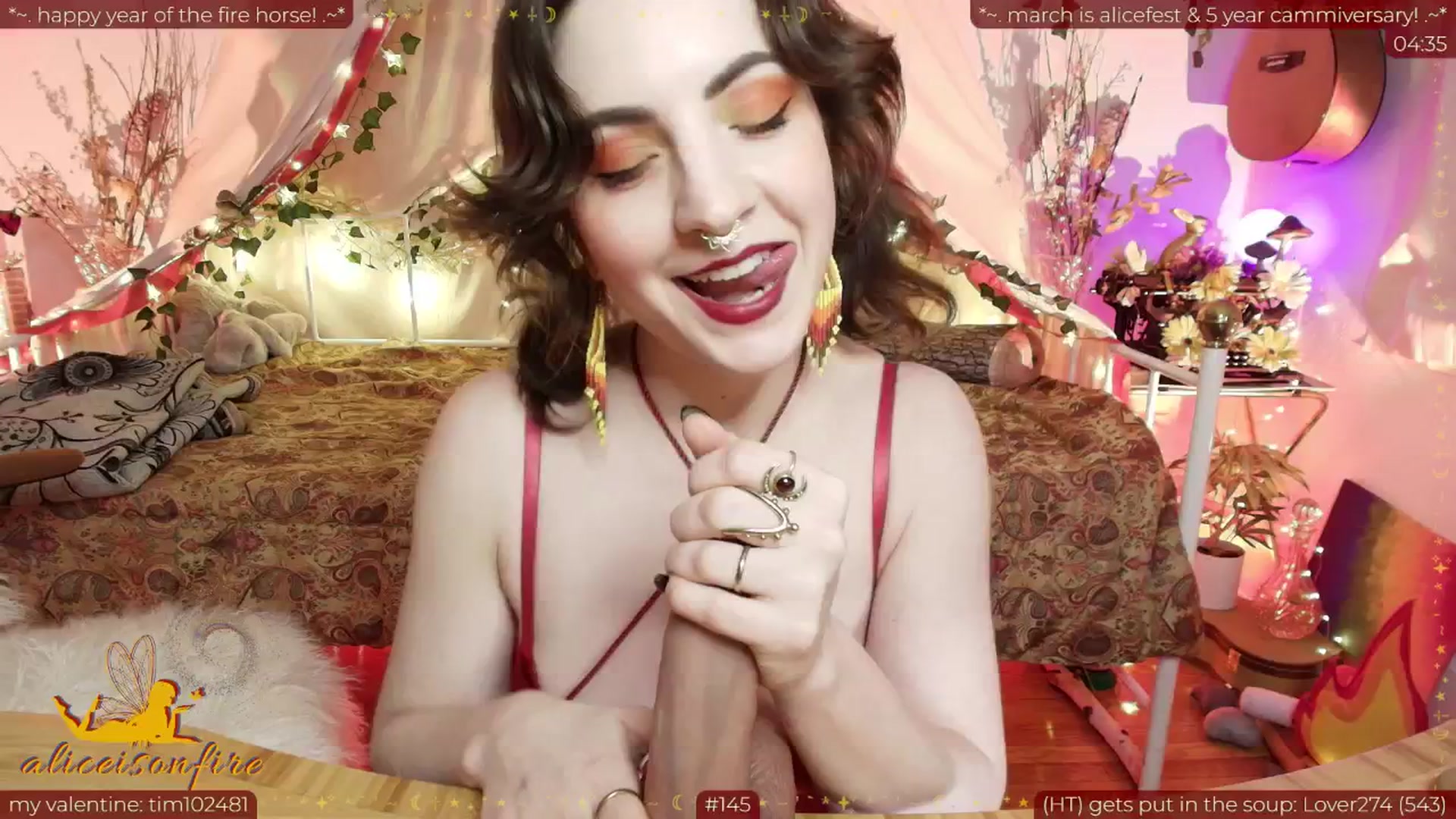 Gallery image thumbnail from aliceisonfire's myfreecams stream on, 02/18/2026, 10:15 image 7 of 20