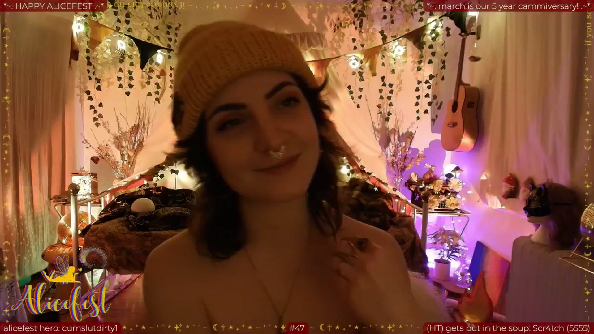 Gallery image thumbnail from aliceisonfire's myfreecams stream on, 03/06/2026, 12:09 image 4 of 20