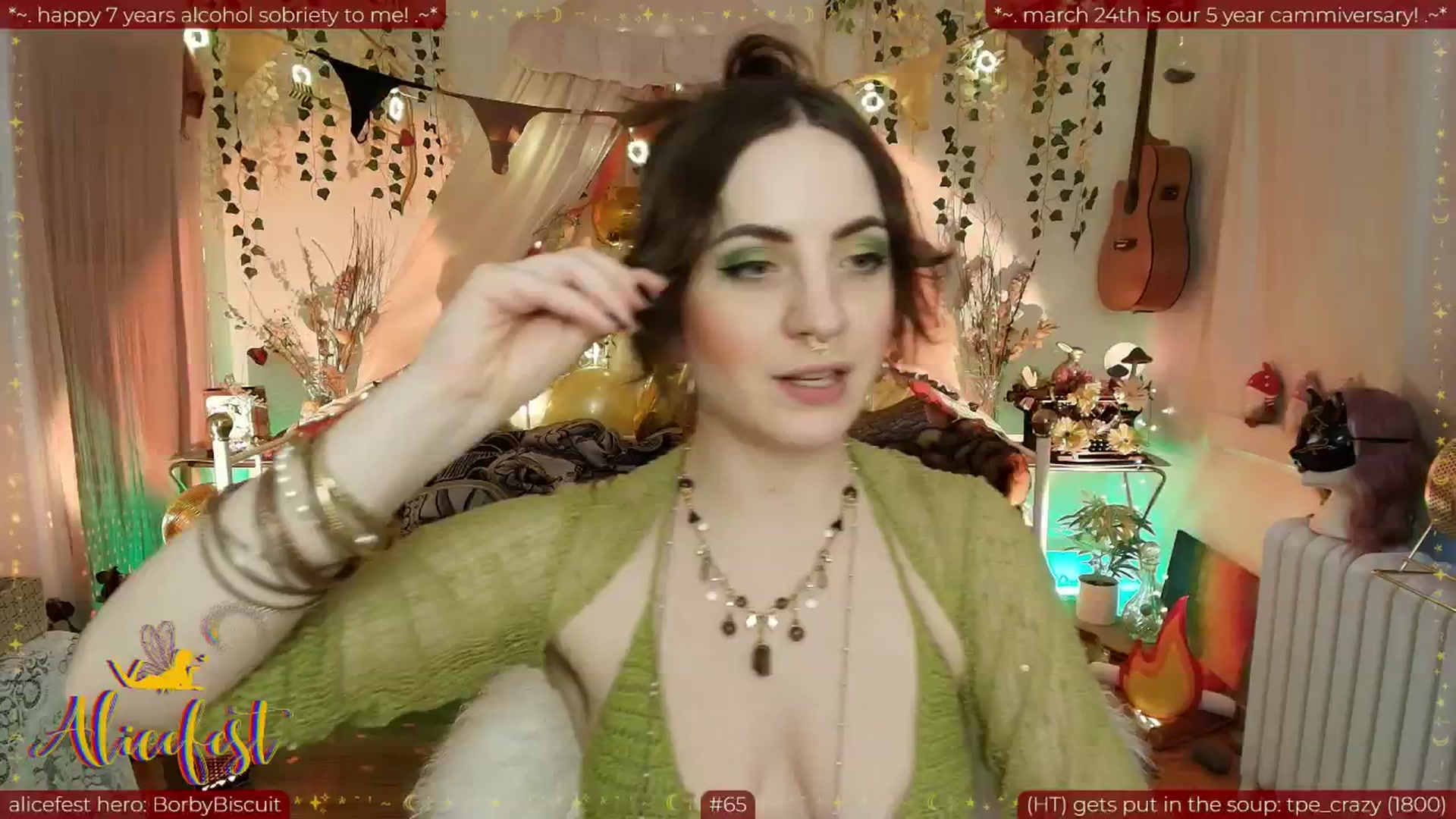 Gallery image thumbnail from aliceisonfire's myfreecams stream on, 03/13/2026, 14:15 image 18 of 20