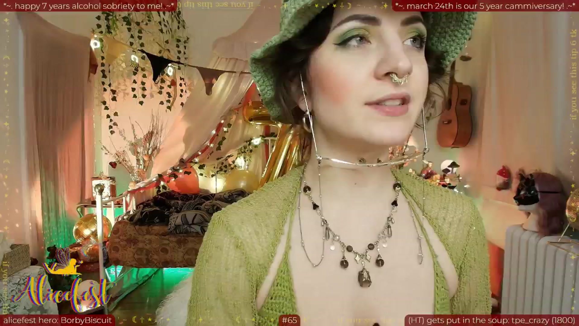 Gallery image thumbnail from aliceisonfire's myfreecams stream on, 03/13/2026, 14:15 image 14 of 20