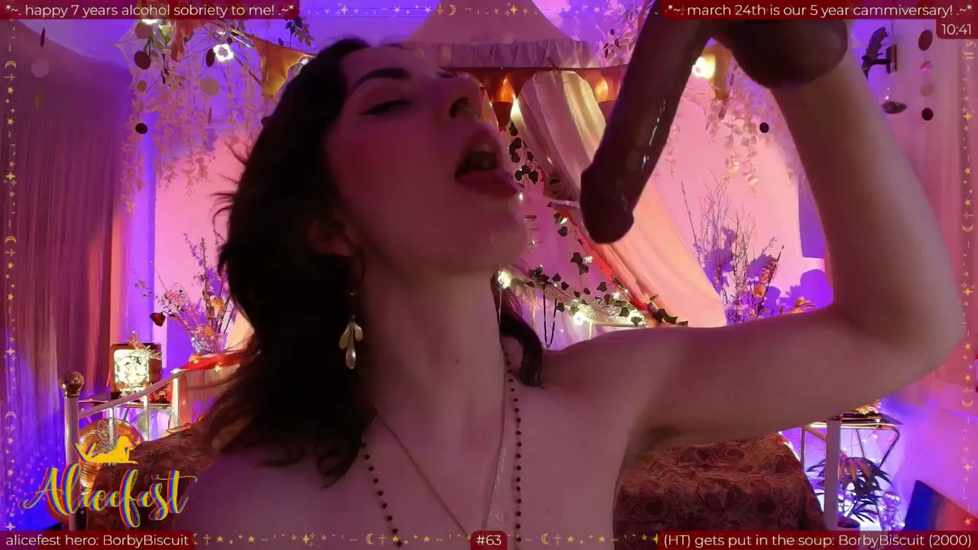 Gallery image thumbnail from aliceisonfire's myfreecams stream on, 03/16/2026, 14:59 image 16 of 20