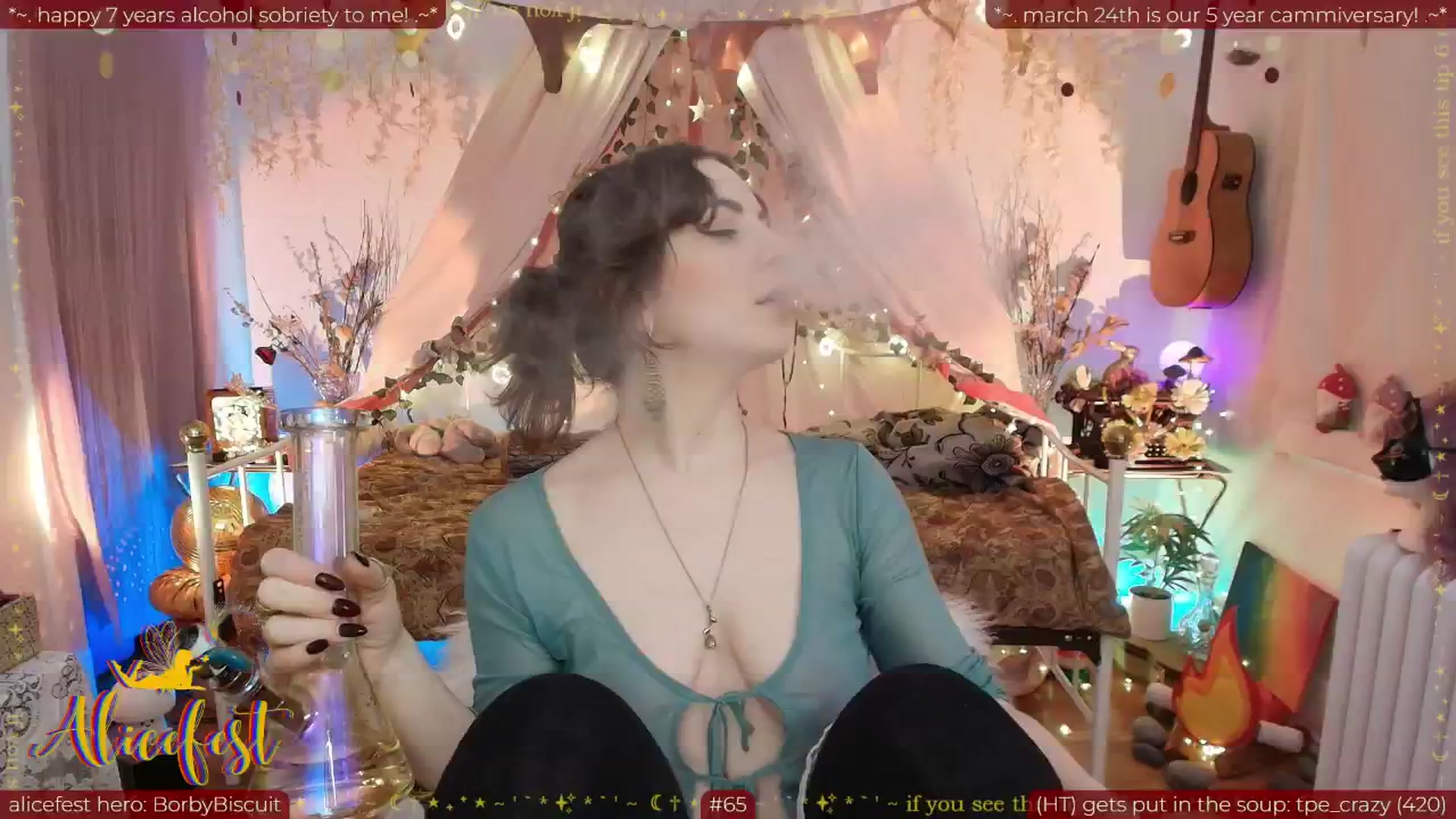 Gallery image thumbnail from aliceisonfire's myfreecams stream on, 03/17/2026, 10:42 image 9 of 20
