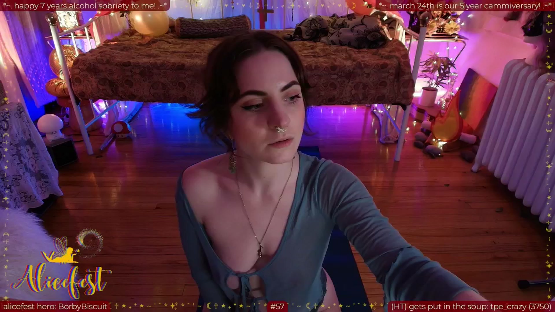 Gallery image thumbnail from aliceisonfire's myfreecams stream on, 03/17/2026, 11:08 image 14 of 20