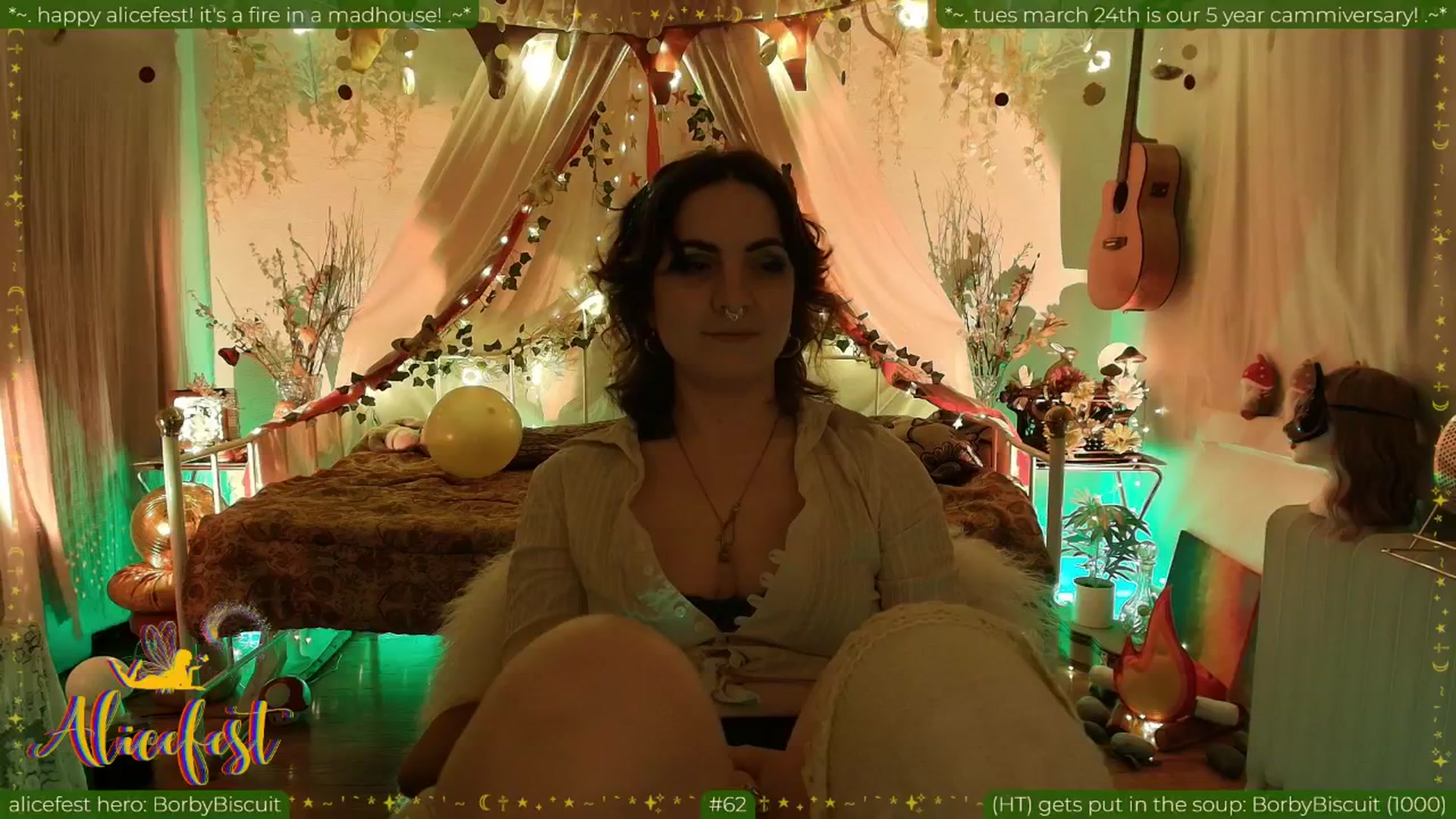 Gallery image thumbnail from aliceisonfire's myfreecams stream on, 03/18/2026, 11:09 image 12 of 20