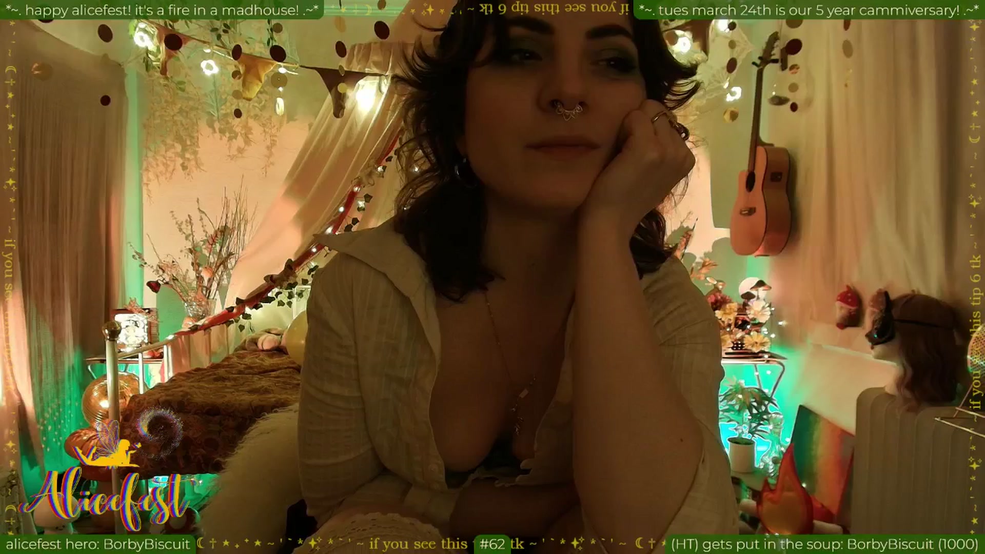 Gallery image thumbnail from aliceisonfire's myfreecams stream on, 03/18/2026, 11:09 image 20 of 20