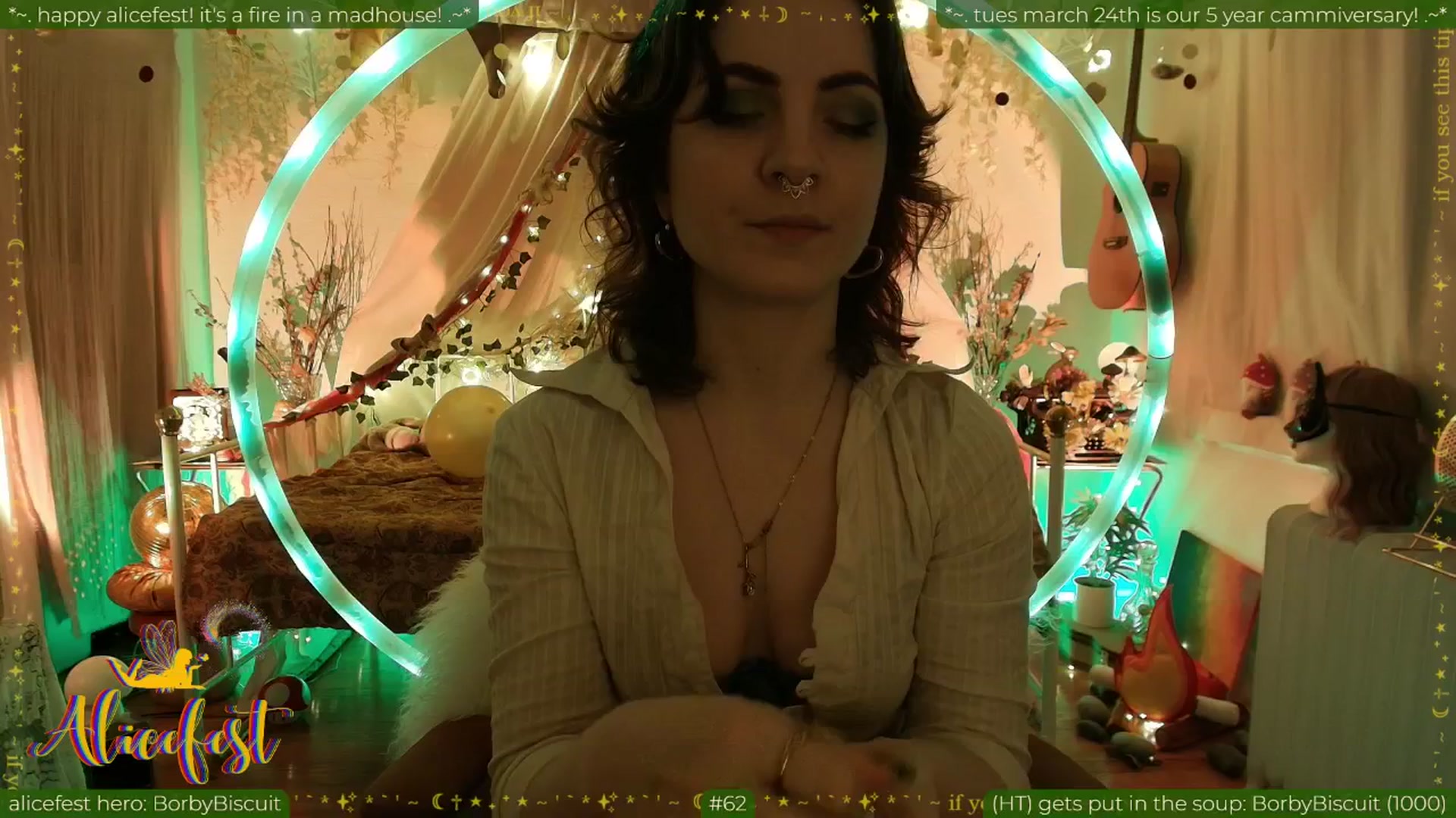 Gallery image thumbnail from aliceisonfire's myfreecams stream on, 03/18/2026, 11:09 image 1 of 20