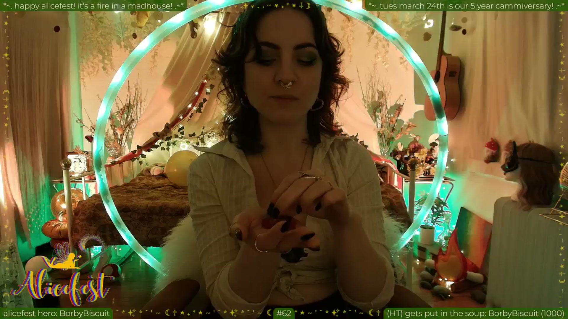 Gallery image thumbnail from aliceisonfire's myfreecams stream on, 03/18/2026, 11:09 image 2 of 20