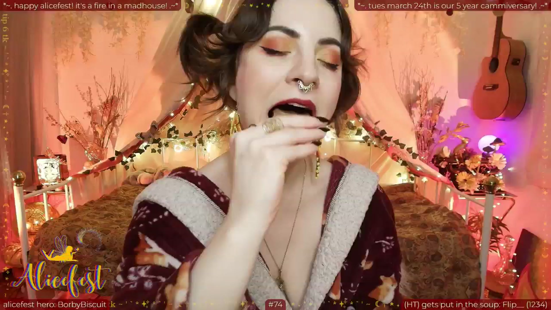 Gallery image thumbnail from aliceisonfire's myfreecams stream on, 03/21/2026, 14:15 image 11 of 20