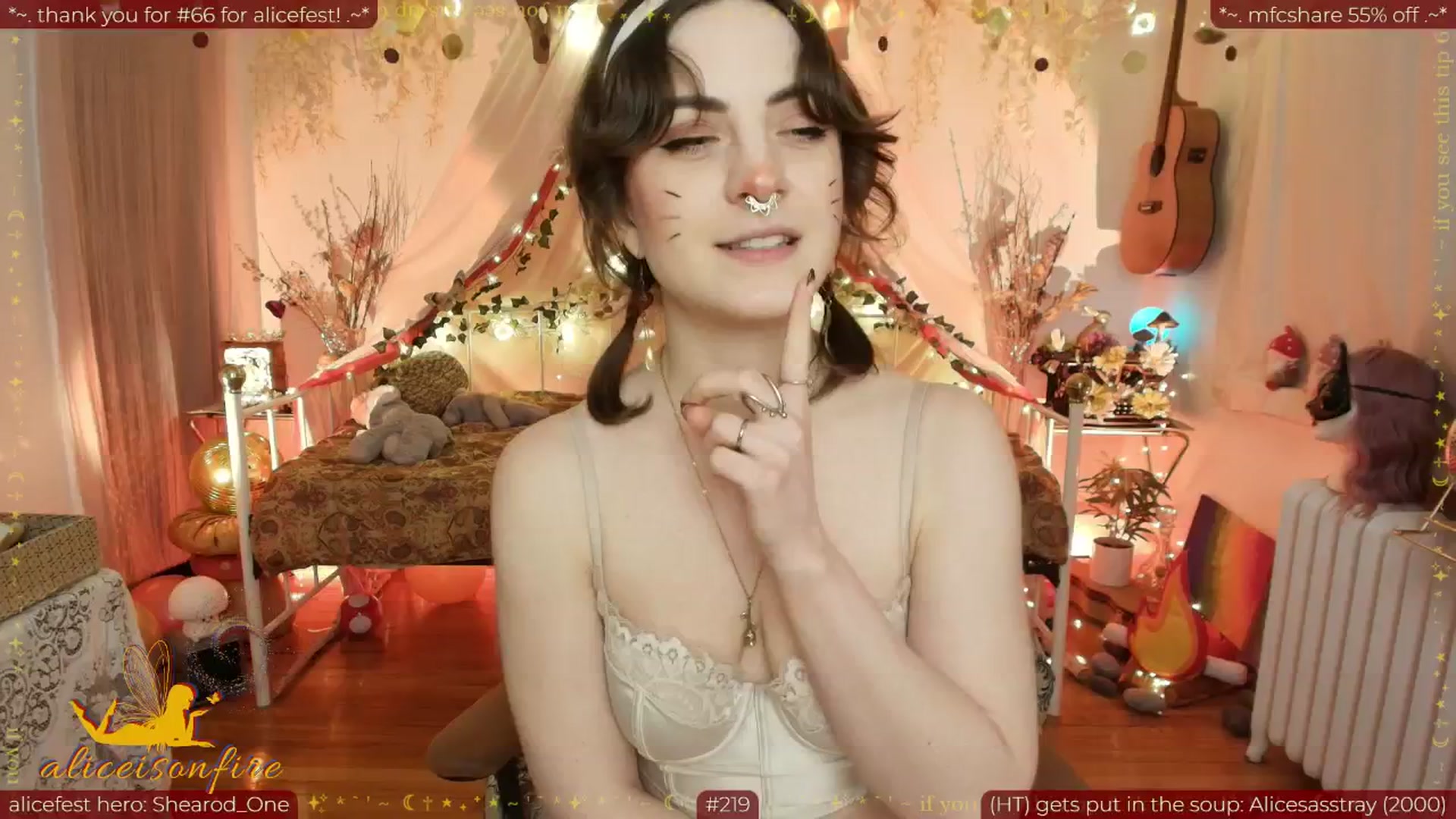 Gallery image thumbnail from aliceisonfire's myfreecams stream on, 04/07/2026, 11:10 image 5 of 20