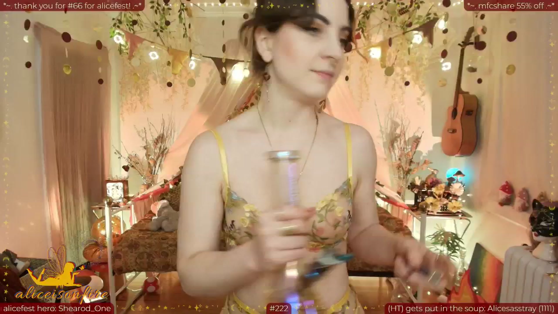 Gallery image thumbnail from aliceisonfire's myfreecams stream on, 04/08/2026, 10:29 image 1 of 20