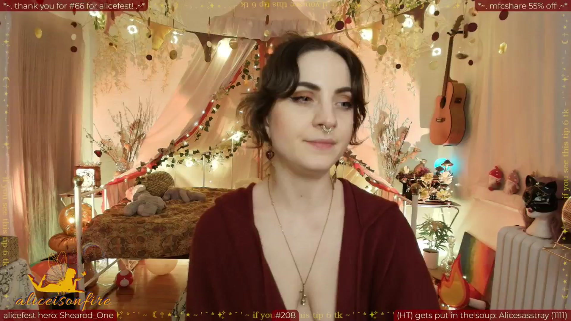 Gallery image thumbnail from aliceisonfire's myfreecams stream on, 04/08/2026, 11:09 image 5 of 20