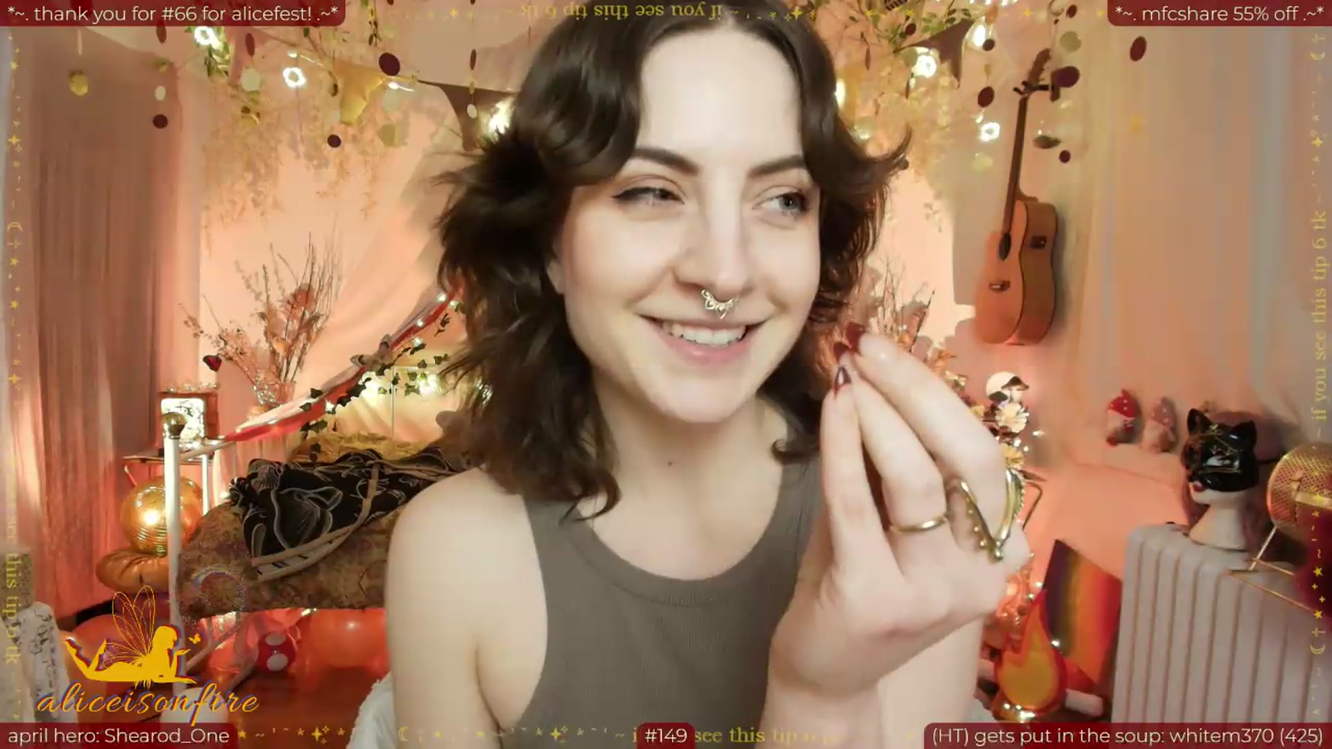 Gallery image thumbnail from aliceisonfire's myfreecams stream on, 04/17/2026, 10:03 image 14 of 20