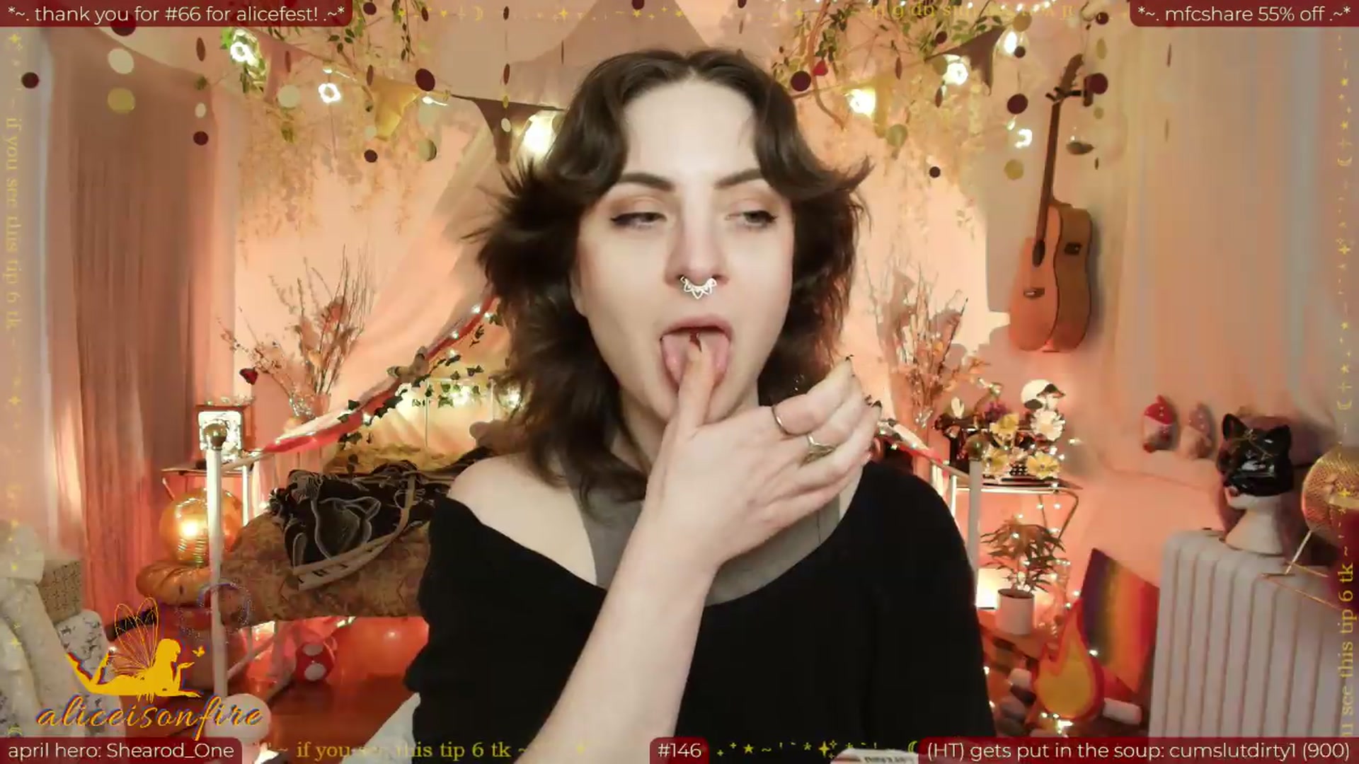 Gallery image thumbnail from aliceisonfire's myfreecams stream on, 04/17/2026, 10:03 image 19 of 20