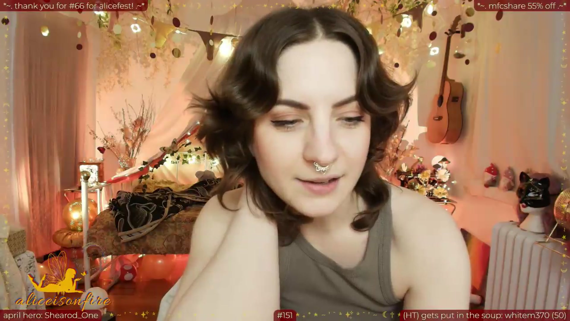 Gallery image thumbnail from aliceisonfire's myfreecams stream on, 04/17/2026, 10:03 image 4 of 20