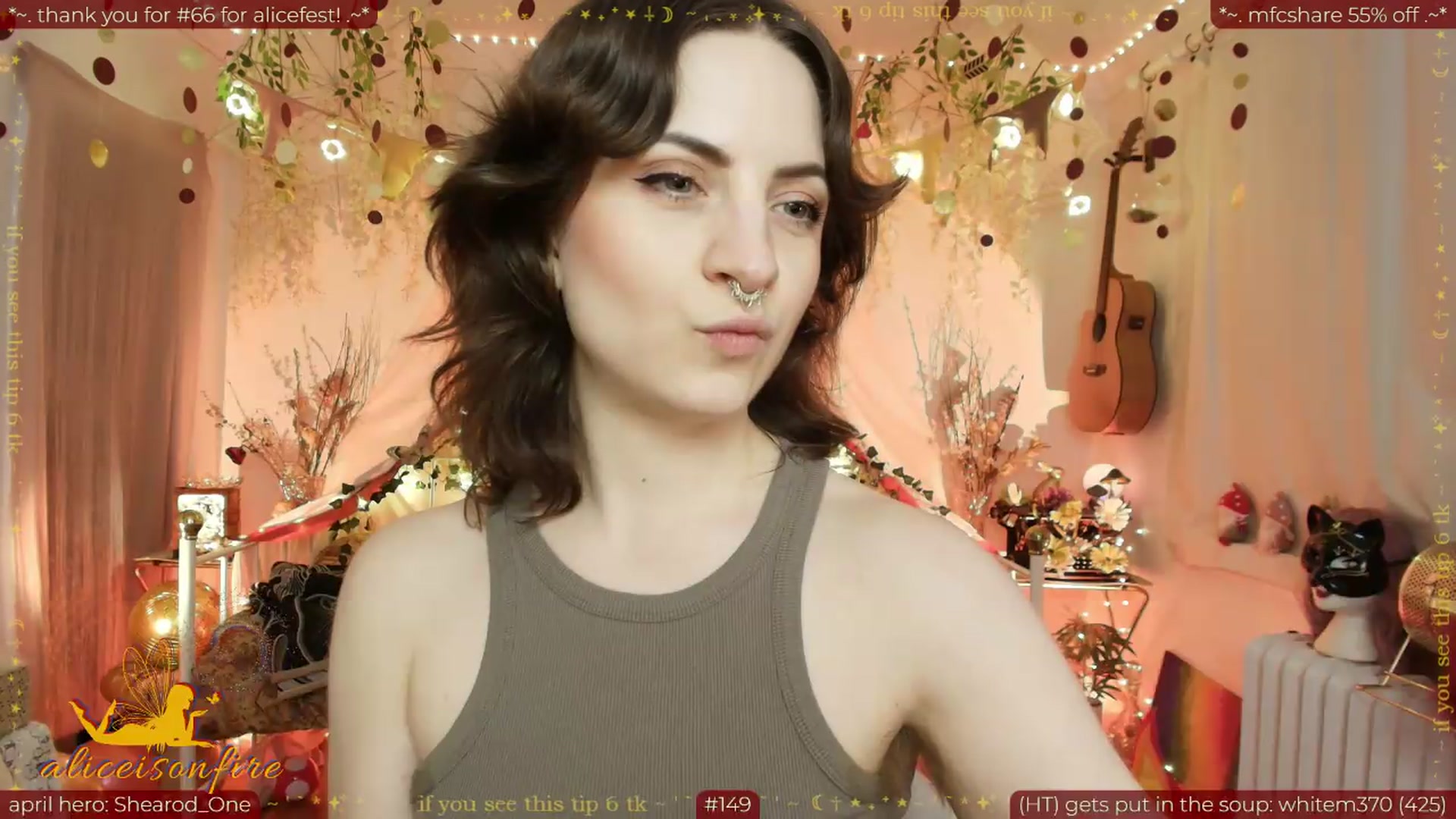 Gallery image thumbnail from aliceisonfire's myfreecams stream on, 04/17/2026, 10:03 image 12 of 20