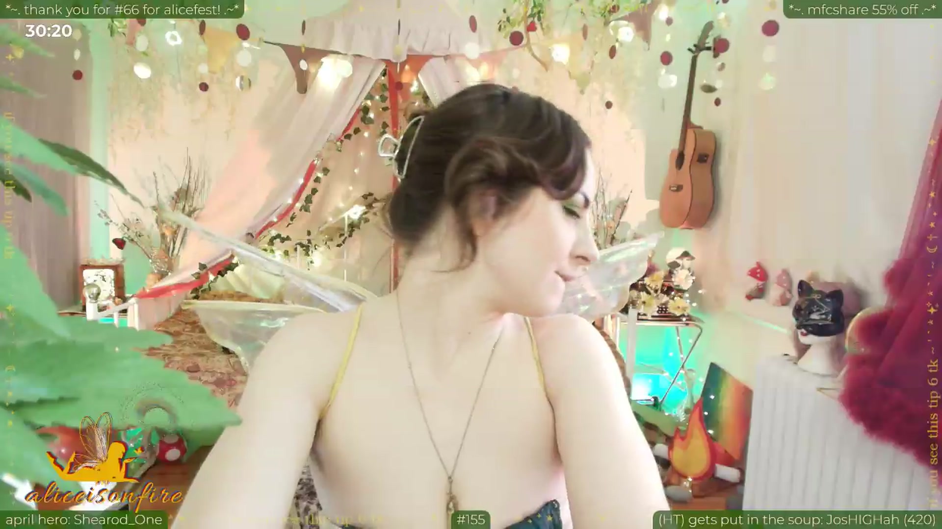 Gallery image thumbnail from aliceisonfire's myfreecams stream on, 04/21/2026, 24:03 image 13 of 20
