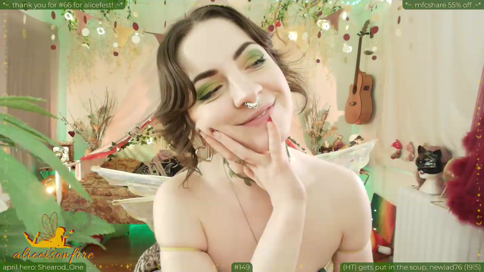 Gallery image thumbnail from aliceisonfire's myfreecams stream on, 04/21/2026, 04:05 image 4 of 20