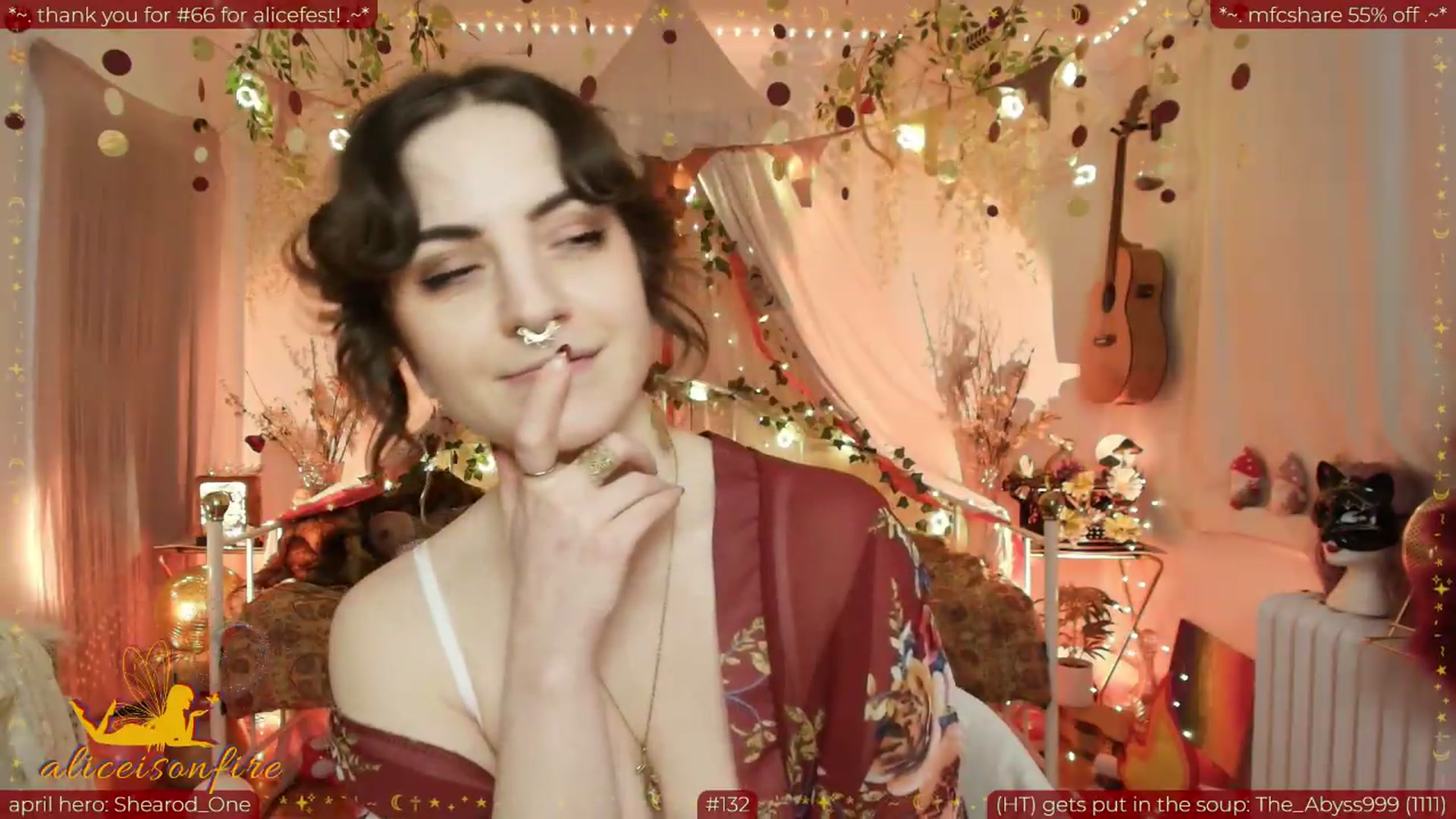 Gallery image thumbnail from aliceisonfire's myfreecams stream on, 04/28/2026, 10:01 image 15 of 20