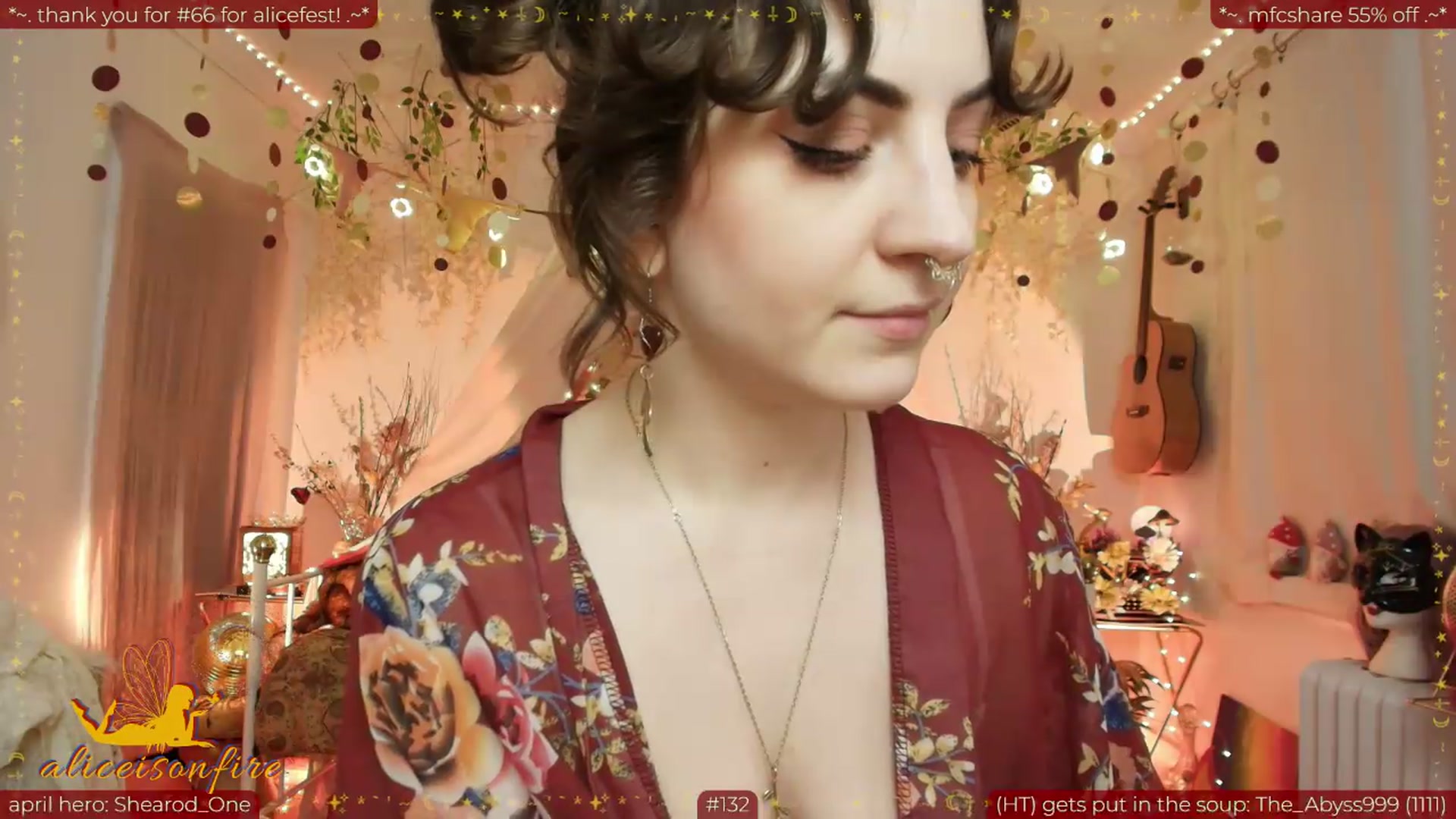 Gallery image thumbnail from aliceisonfire's myfreecams stream on, 04/28/2026, 10:01 image 13 of 20