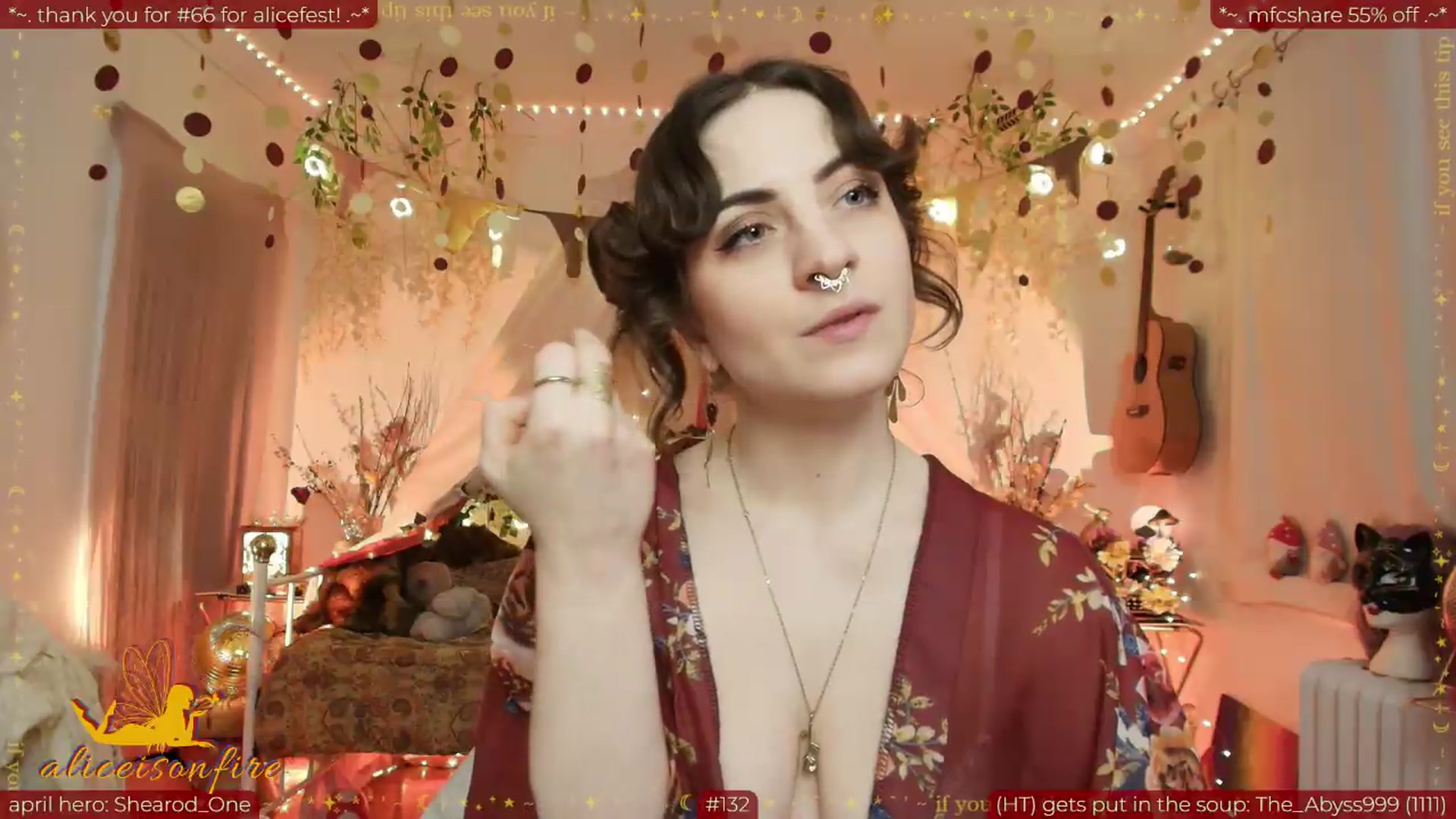 Gallery image thumbnail from aliceisonfire's myfreecams stream on, 04/28/2026, 10:01 image 11 of 20