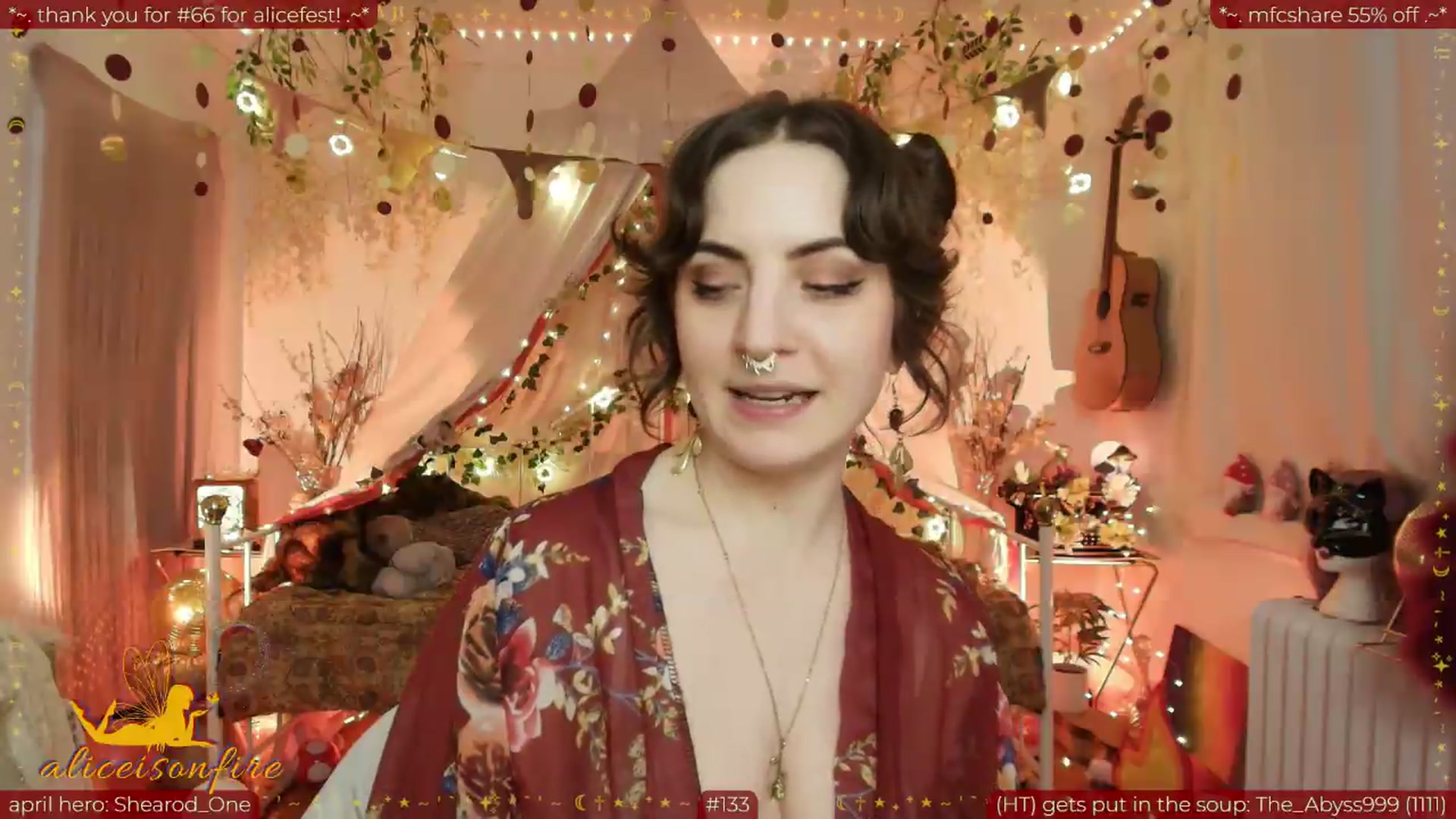 Gallery image thumbnail from aliceisonfire's myfreecams stream on, 04/28/2026, 10:01 image 18 of 20