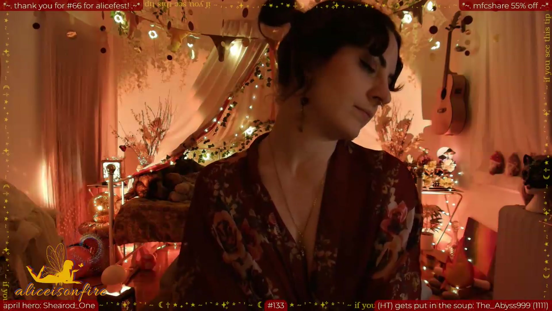 Gallery image thumbnail from aliceisonfire's myfreecams stream on, 04/28/2026, 11:07 image 14 of 20