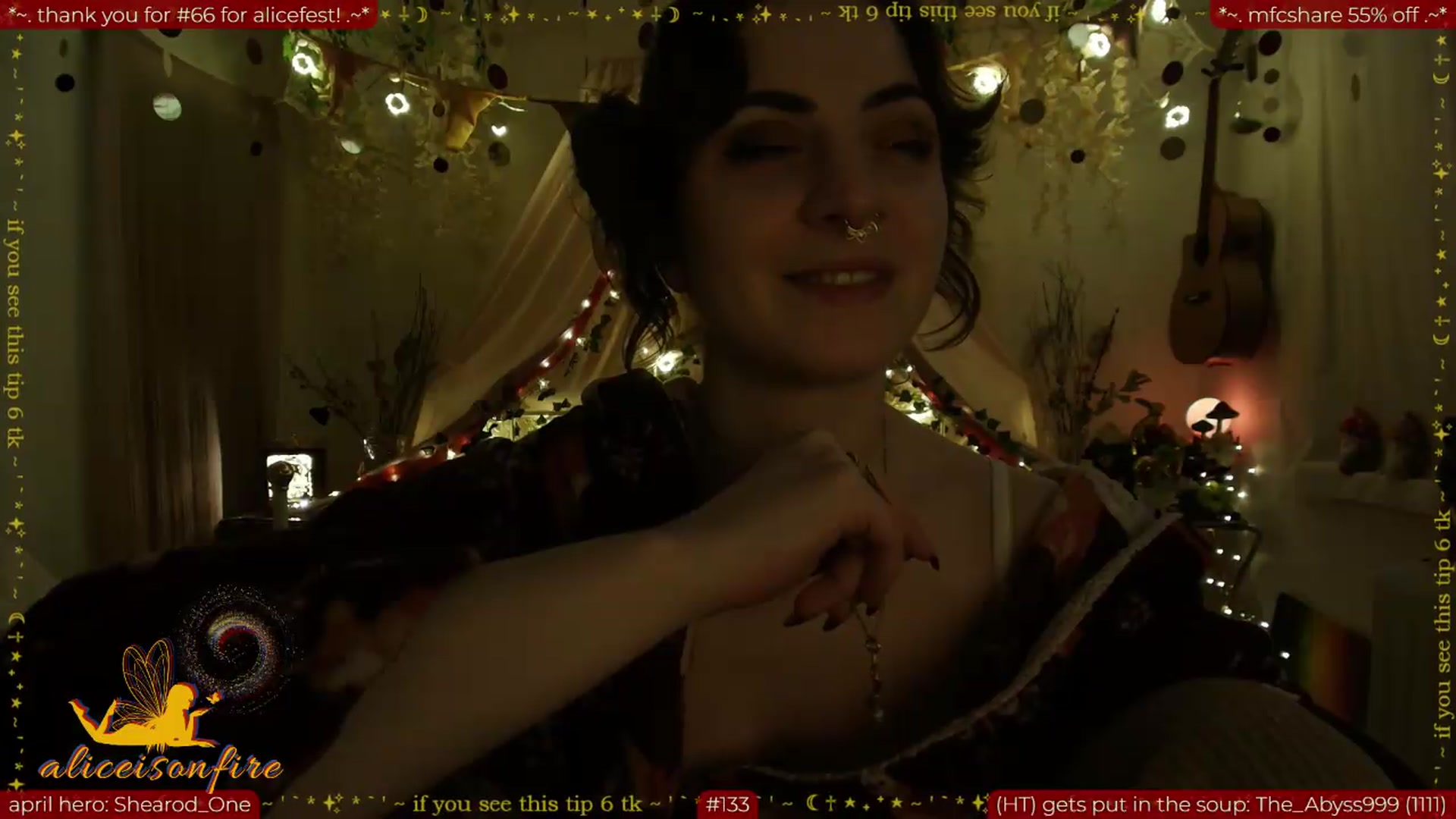 Gallery image thumbnail from aliceisonfire's myfreecams stream on, 04/28/2026, 13:04 image 15 of 20